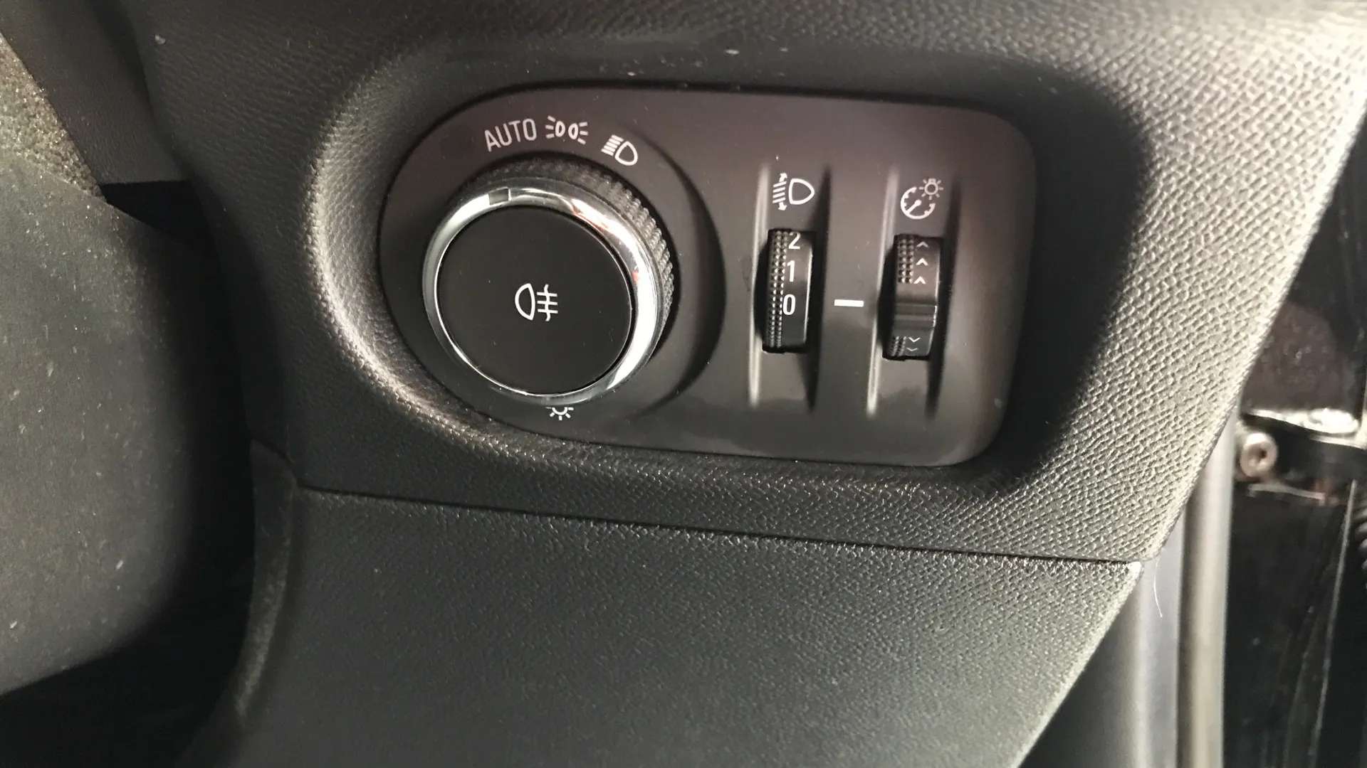 2023 VAUXHALL MOKKA 2023 VAUXHALL MOKKA