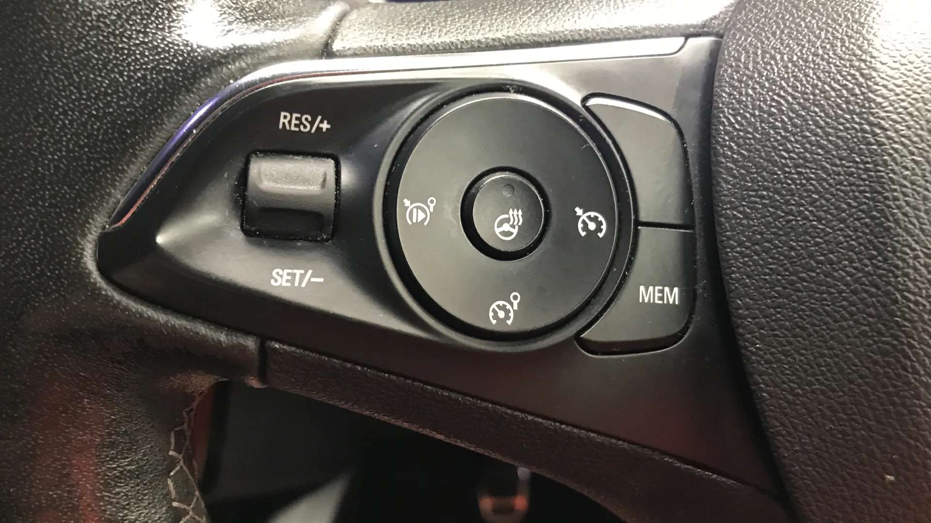 2023 VAUXHALL MOKKA 2023 VAUXHALL MOKKA