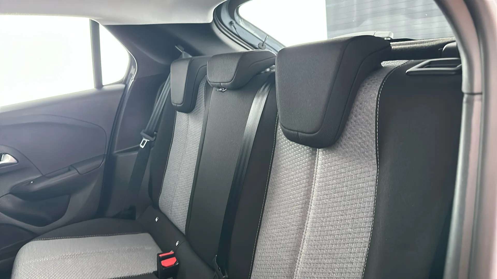 2025 VAUXHALL CORSA 2025 VAUXHALL CORSA