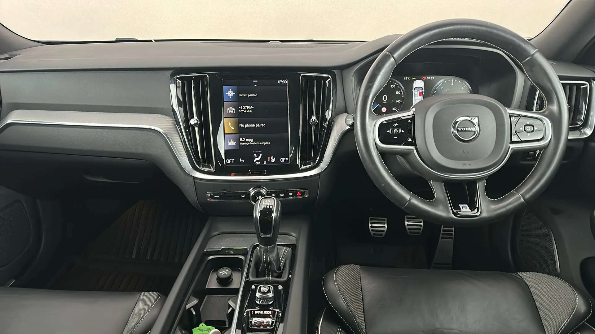 2019 VOLVO V60 2019 VOLVO V60