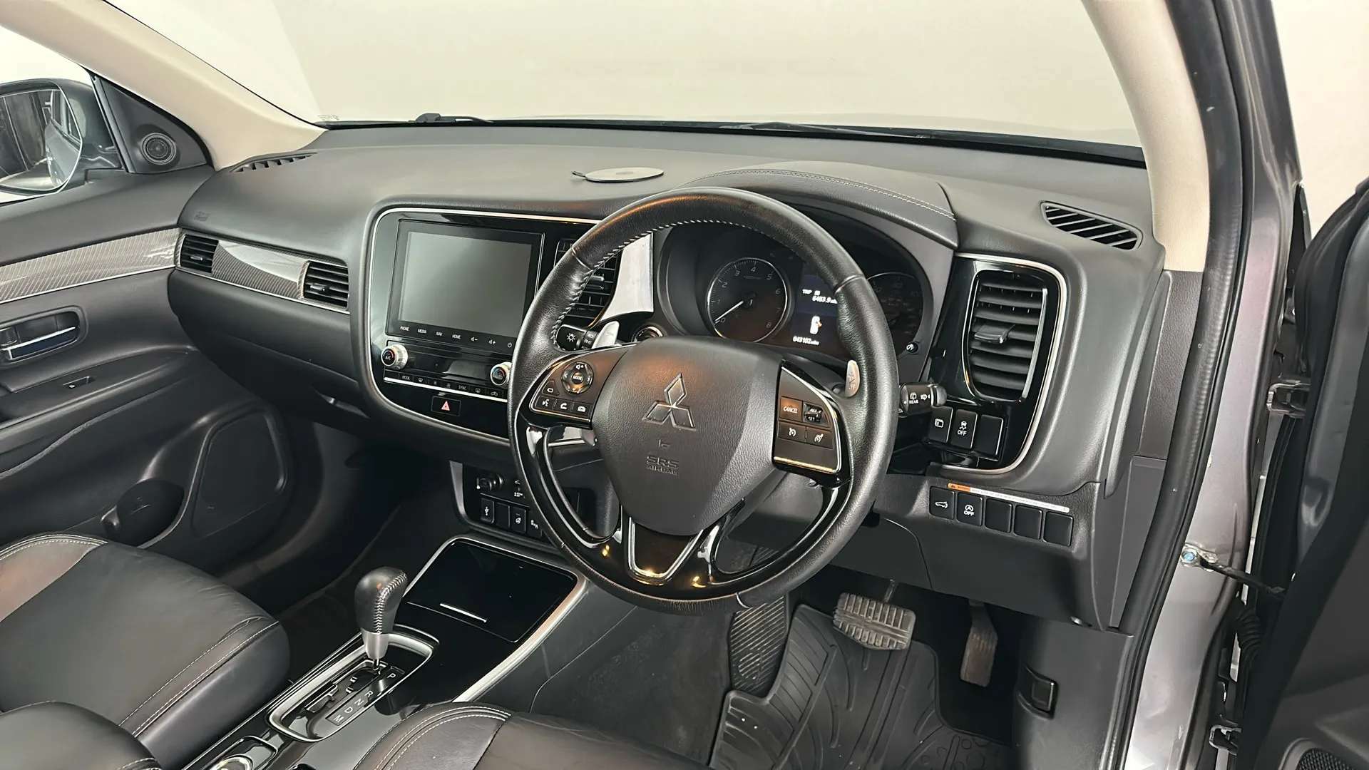 2020 MITSUBISHI OUTLANDER 2020 MITSUBISHI OUTLANDER