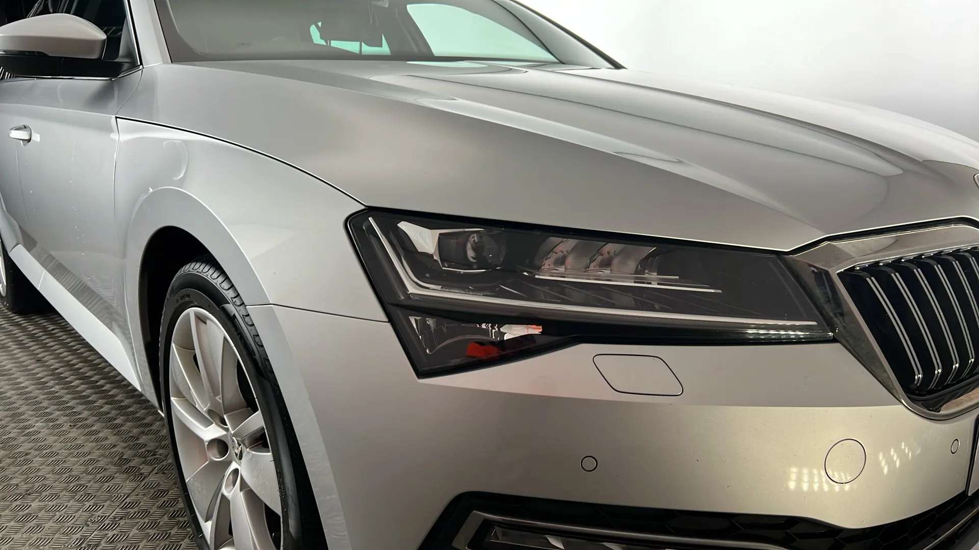 2020 SKODA SUPERB 2020 SKODA SUPERB