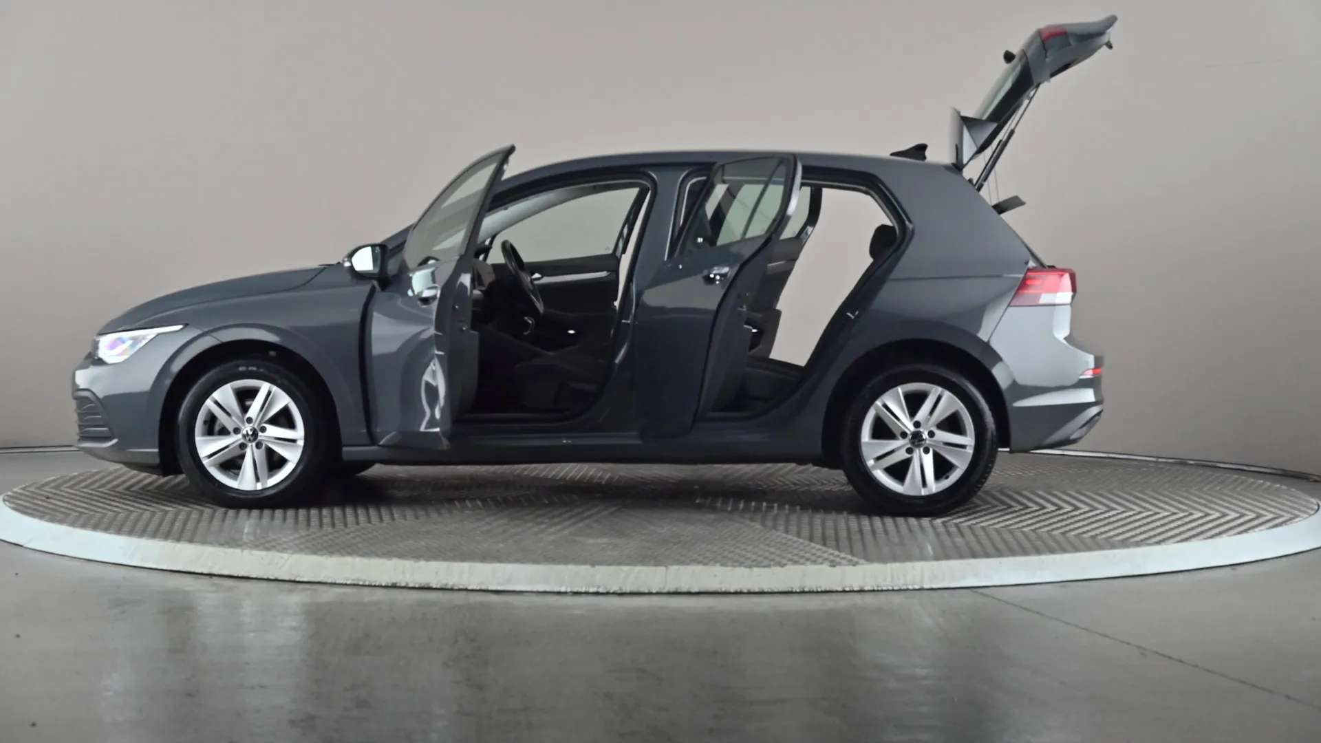 2022 VOLKSWAGEN GOLF 2022 VOLKSWAGEN GOLF