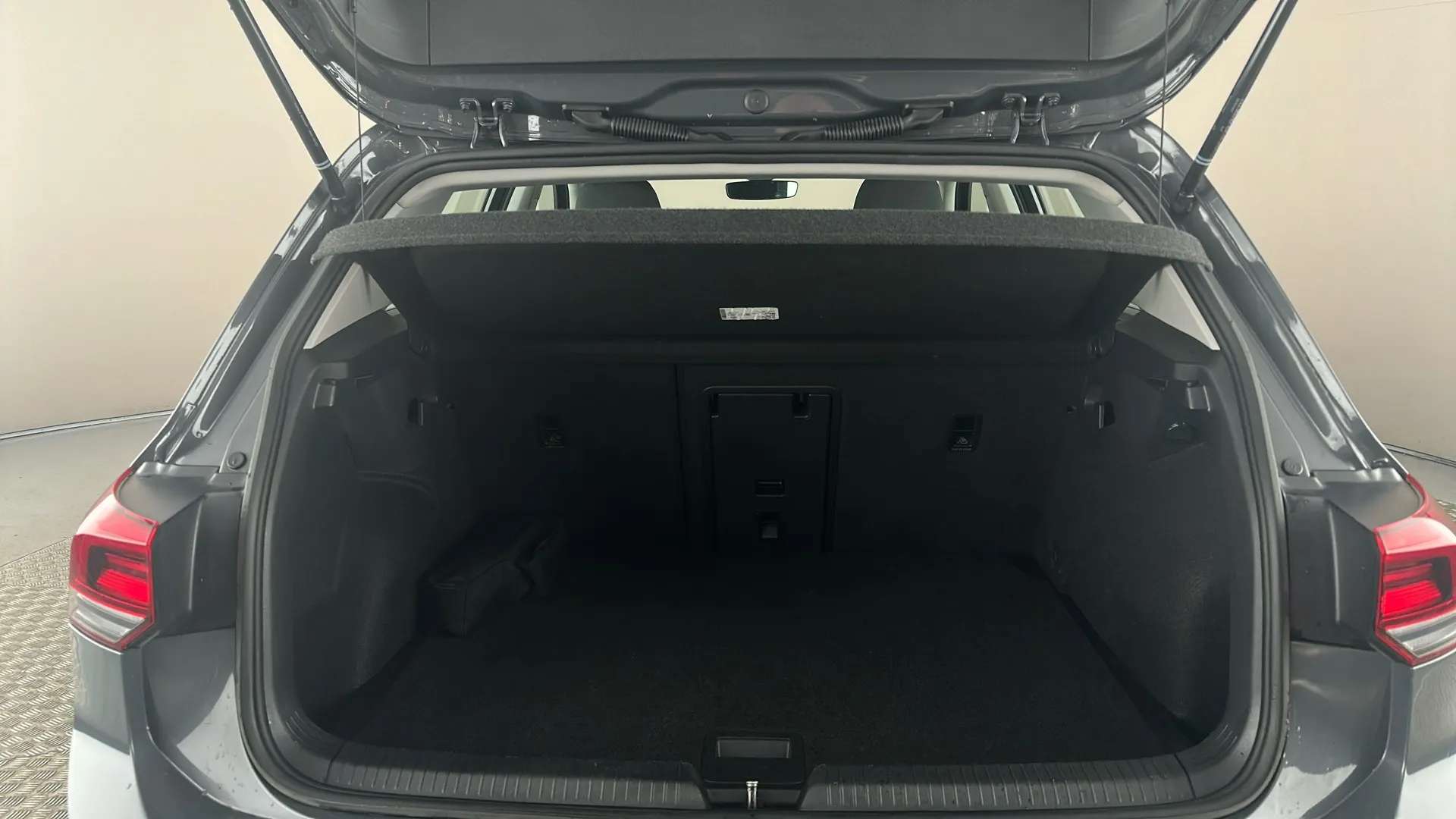 2022 VOLKSWAGEN GOLF 2022 VOLKSWAGEN GOLF