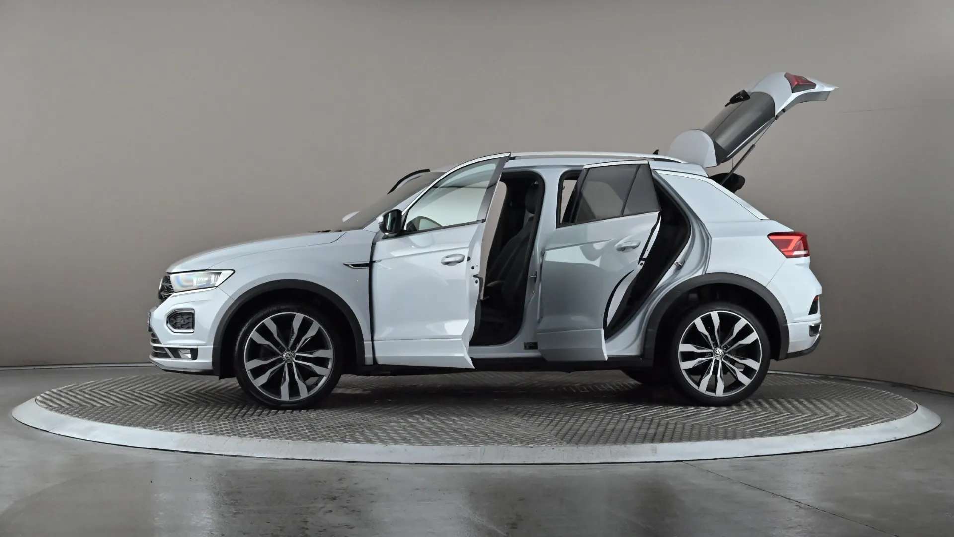 2019 VOLKSWAGEN T-ROC 2019 VOLKSWAGEN T-ROC