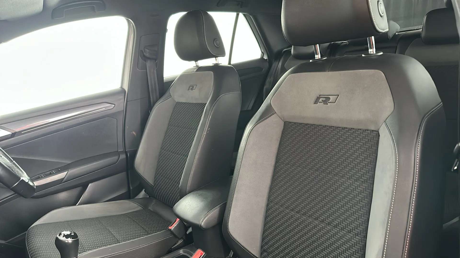 2019 VOLKSWAGEN T-ROC 2019 VOLKSWAGEN T-ROC