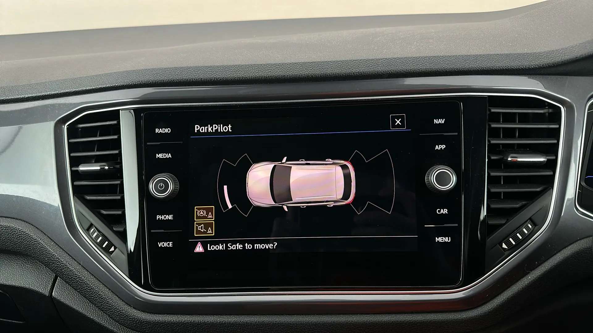 2019 VOLKSWAGEN T-ROC 2019 VOLKSWAGEN T-ROC