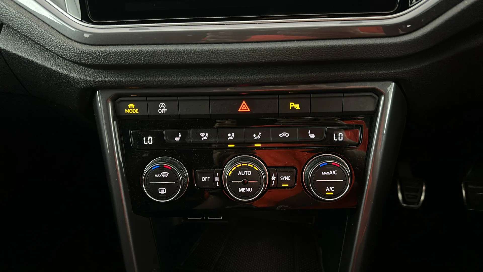 2019 VOLKSWAGEN T-ROC 2019 VOLKSWAGEN T-ROC