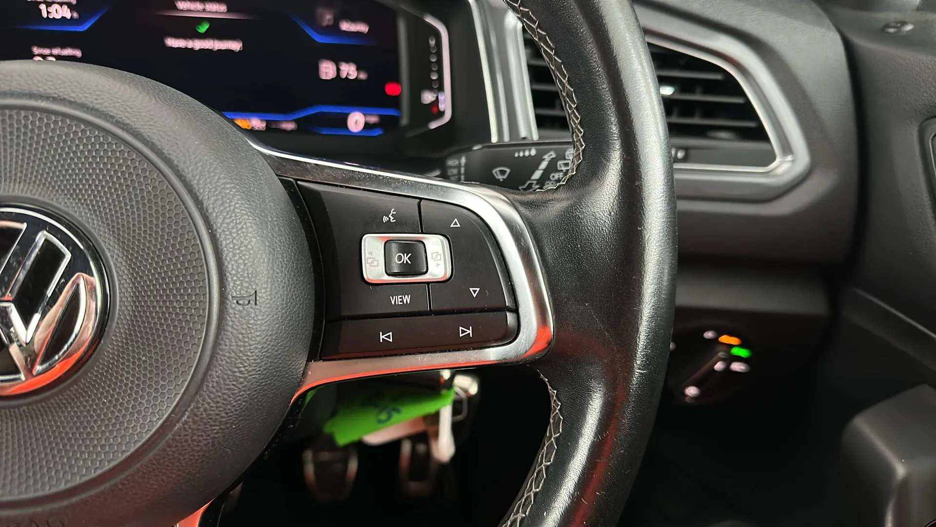 2019 VOLKSWAGEN T-ROC 2019 VOLKSWAGEN T-ROC