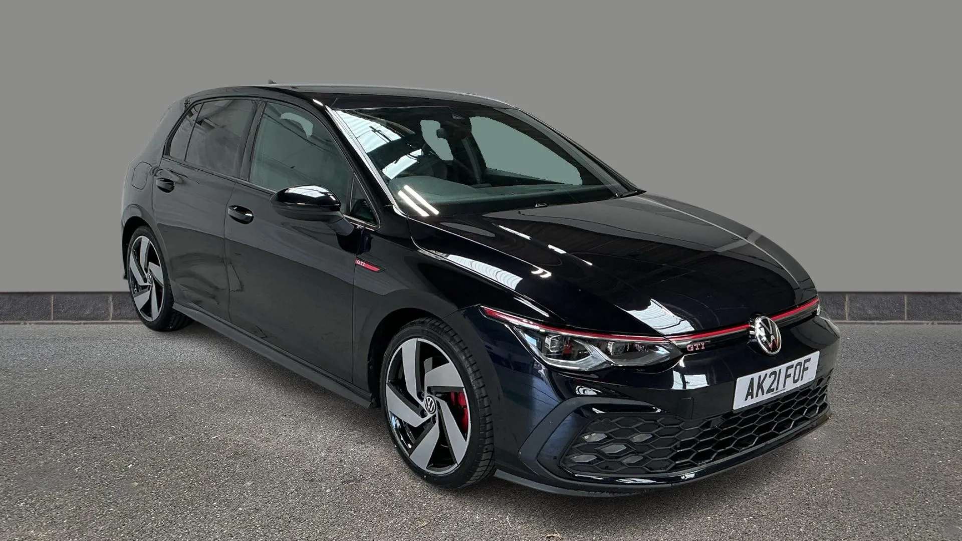 A 2021 VOLKSWAGEN GOLF 2.0 TSI GTI DSG A 2021 VOLKSWAGEN GOLF 2.0 TSI GTI DSG