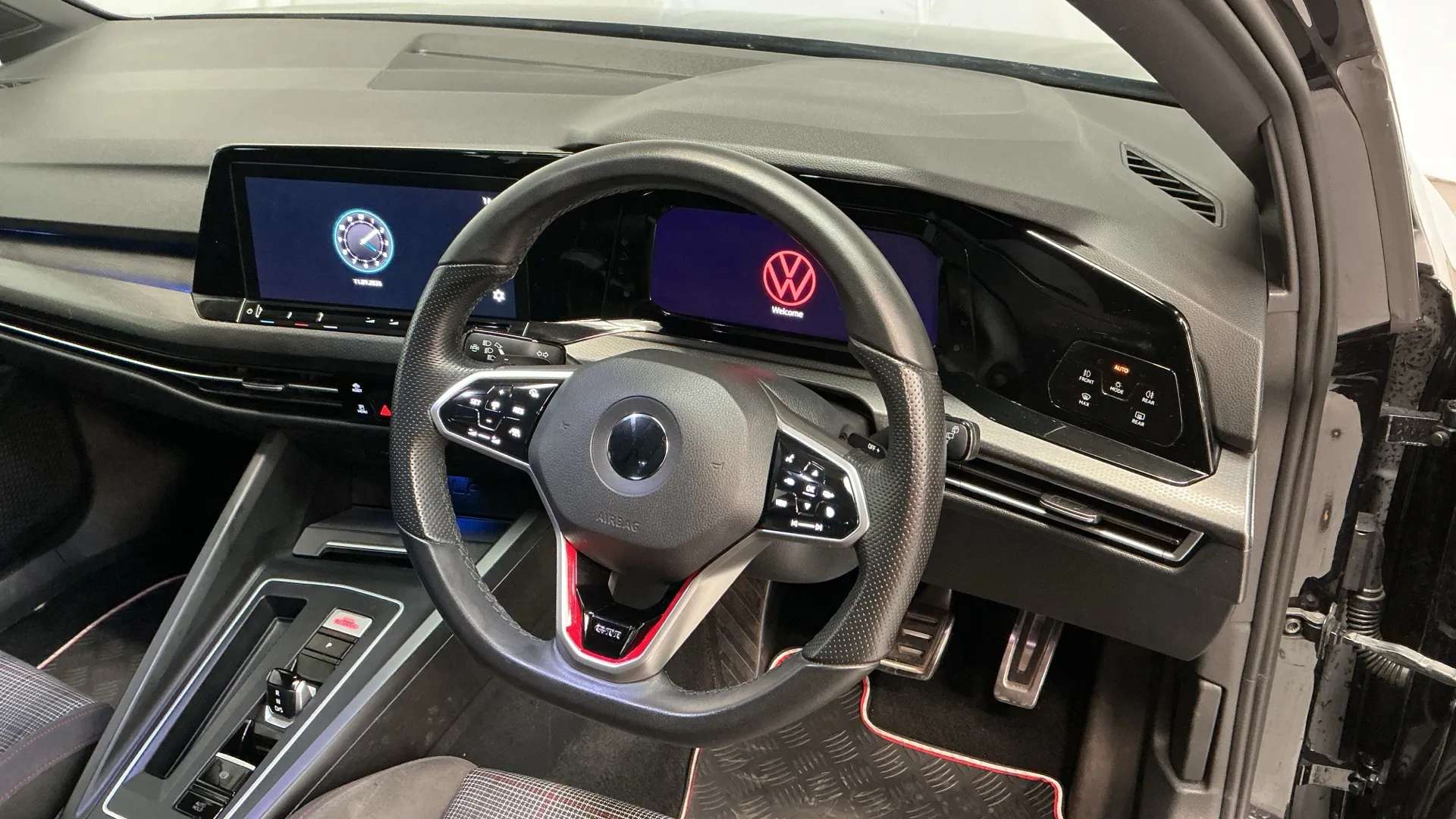 2021 VOLKSWAGEN GOLF 2021 VOLKSWAGEN GOLF