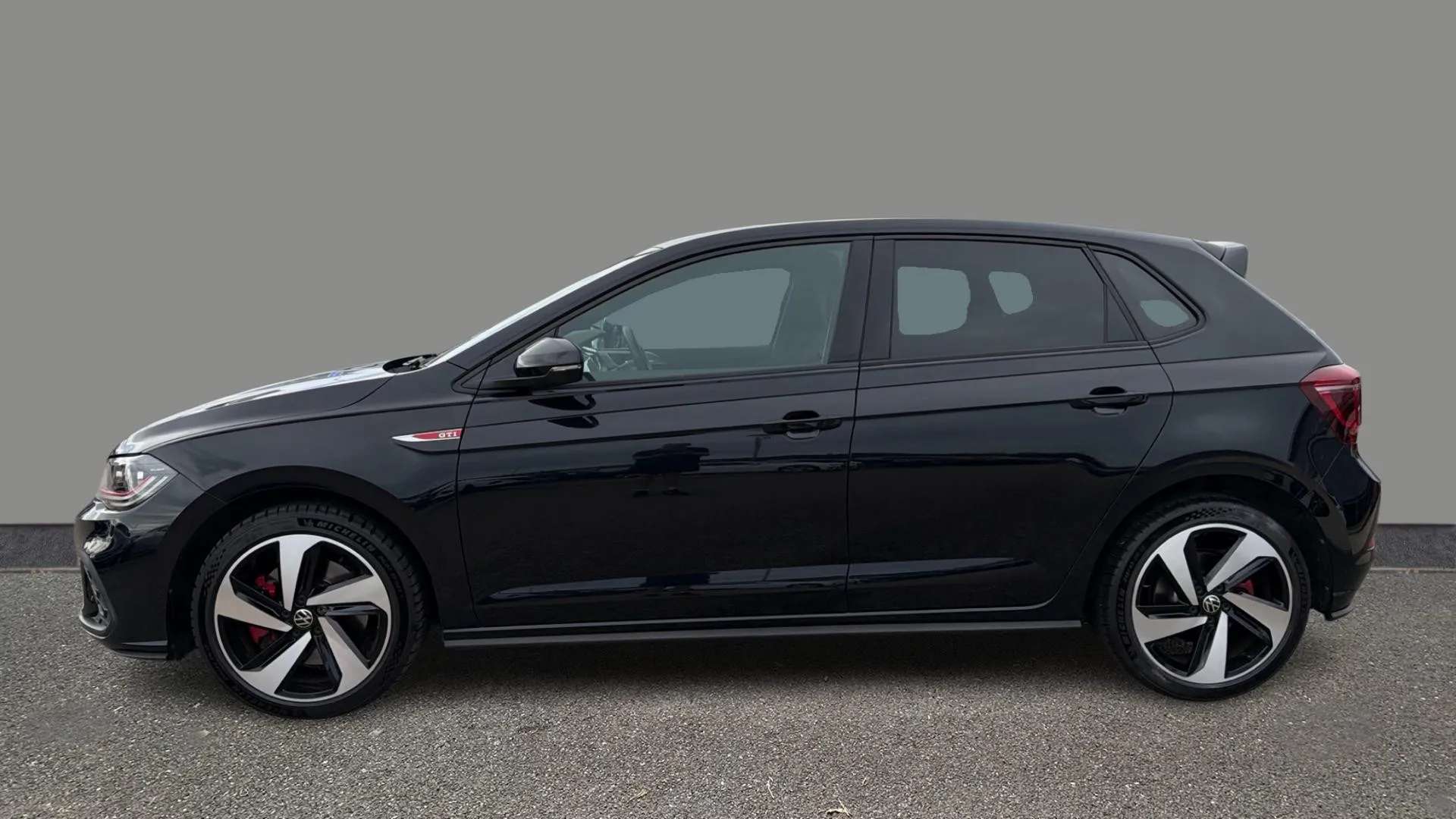 A 2023 VOLKSWAGEN POLO 2.0 TSI GTI DSG A 2023 VOLKSWAGEN POLO 2.0 TSI GTI DSG