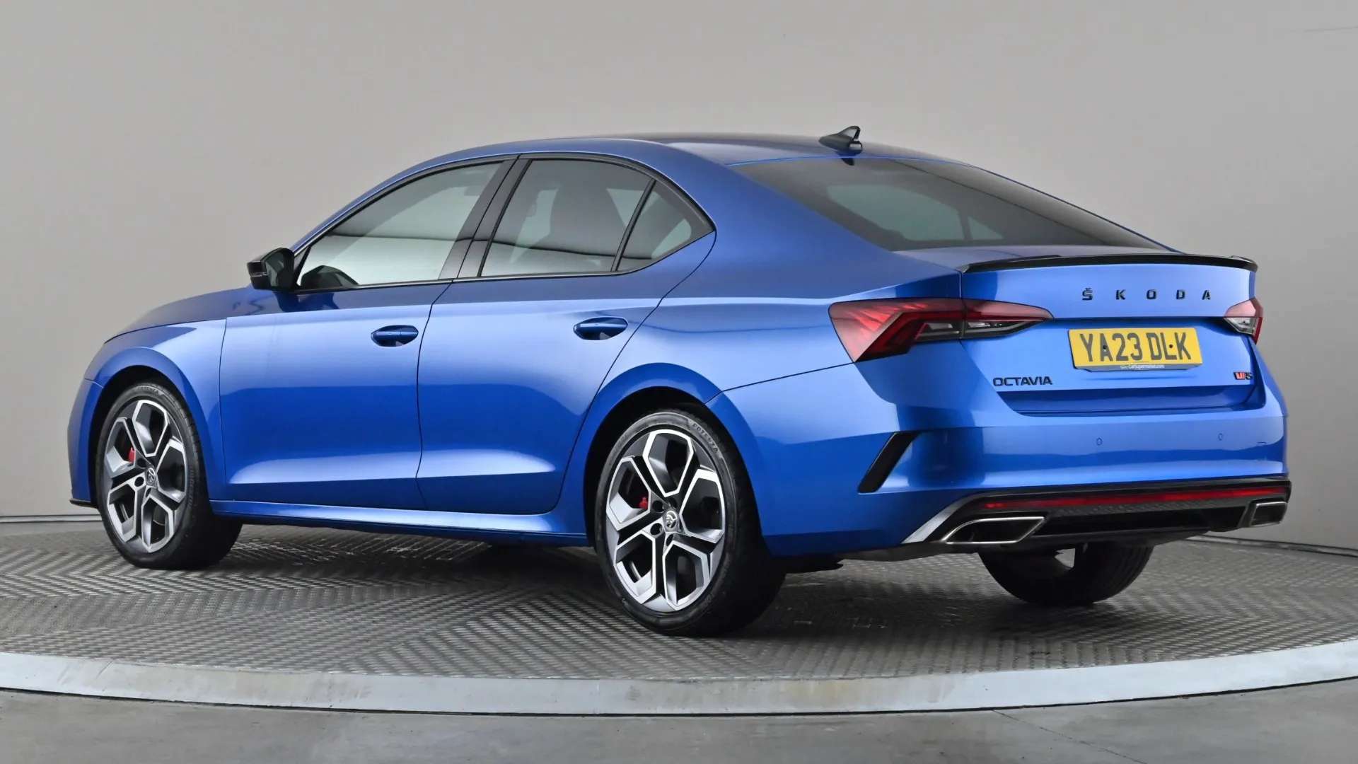 A 2023 SKODA OCTAVIA 2.0 TSI vRS DSG A 2023 SKODA OCTAVIA 2.0 TSI vRS DSG