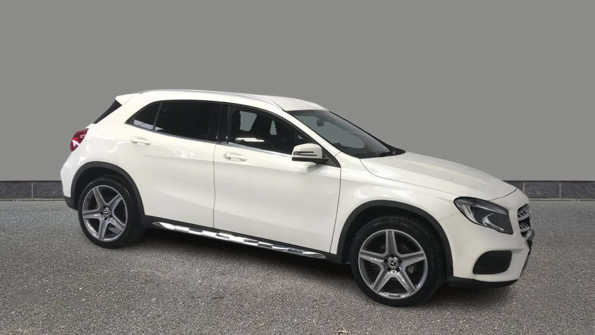 A 2017 MERCEDES-BENZ GLA GLA 200d AMG Line A 2017 MERCEDES-BENZ GLA GLA 200d AMG Line