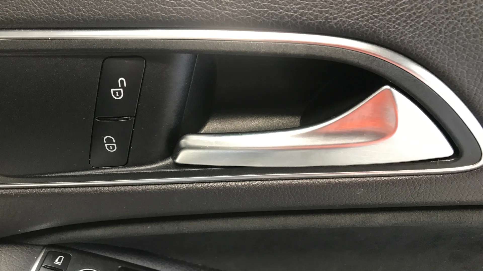 2017 MERCEDES-BENZ GLA 2017 MERCEDES-BENZ GLA