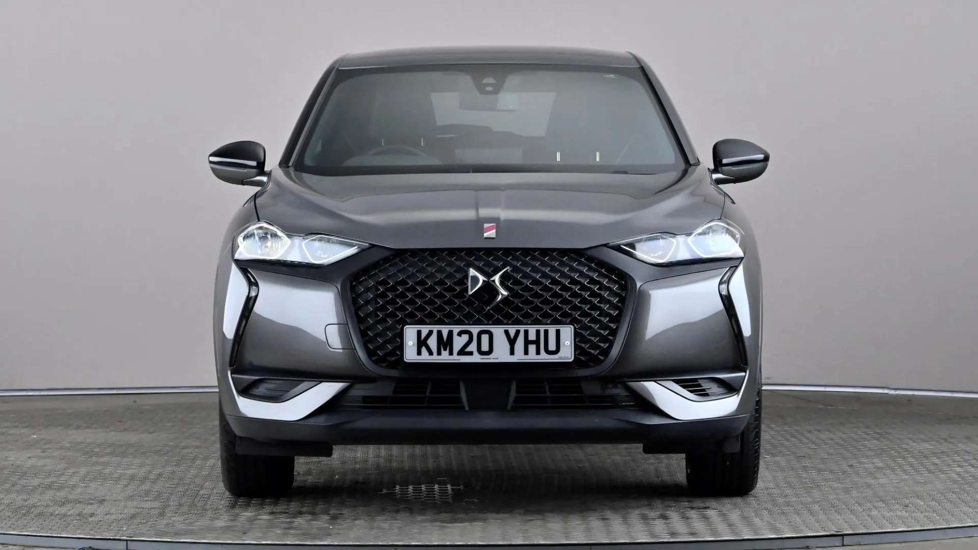 A 2020 DS DS 3 1.2 PureTech 130 Performance Line EAT8 A 2020 DS DS 3 1.2 PureTech 130 Performance Line EAT8