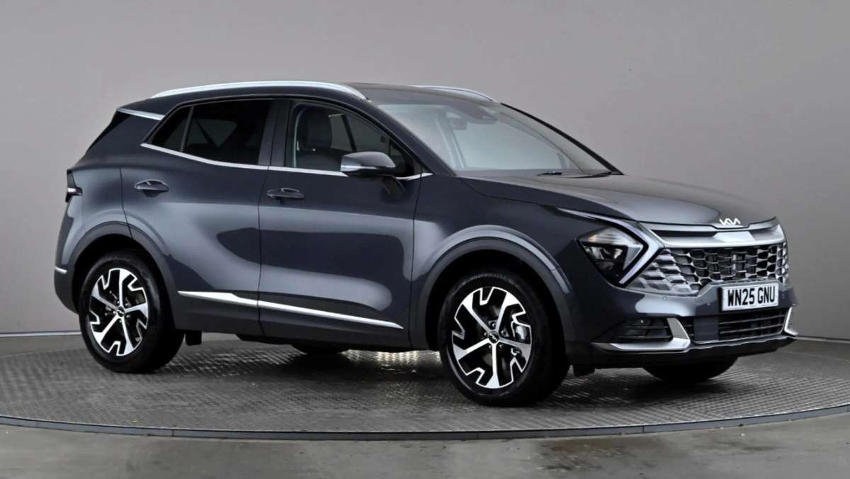 Check out this Kia Sportage 2025 Hybrid Electric Automatic