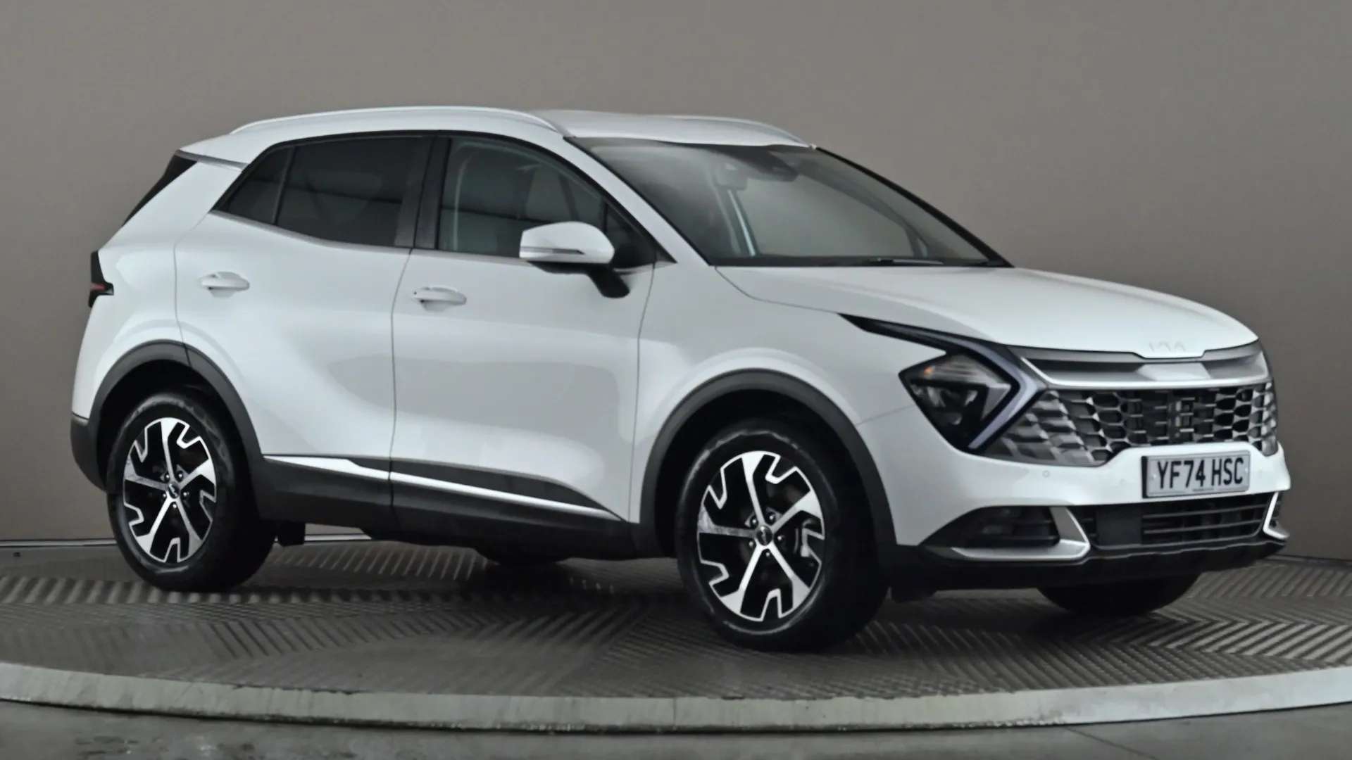 A 2024 KIA SPORTAGE 1.6T GDi 207 HEV 3 Auto A 2024 KIA SPORTAGE 1.6T GDi 207 HEV 3 Auto