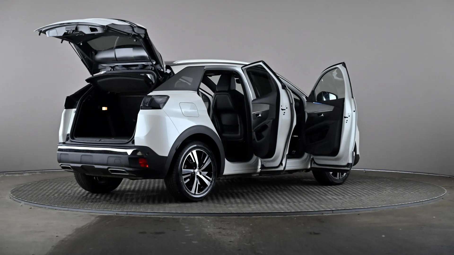 2022 PEUGEOT 3008 2022 PEUGEOT 3008