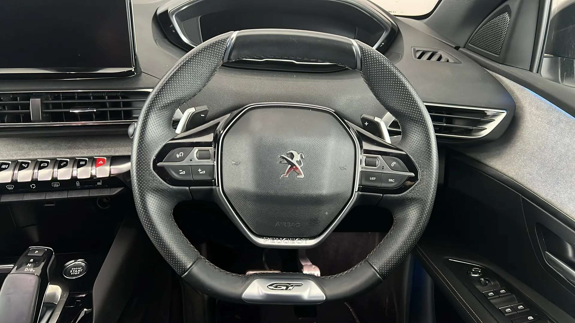 2022 PEUGEOT 3008 2022 PEUGEOT 3008