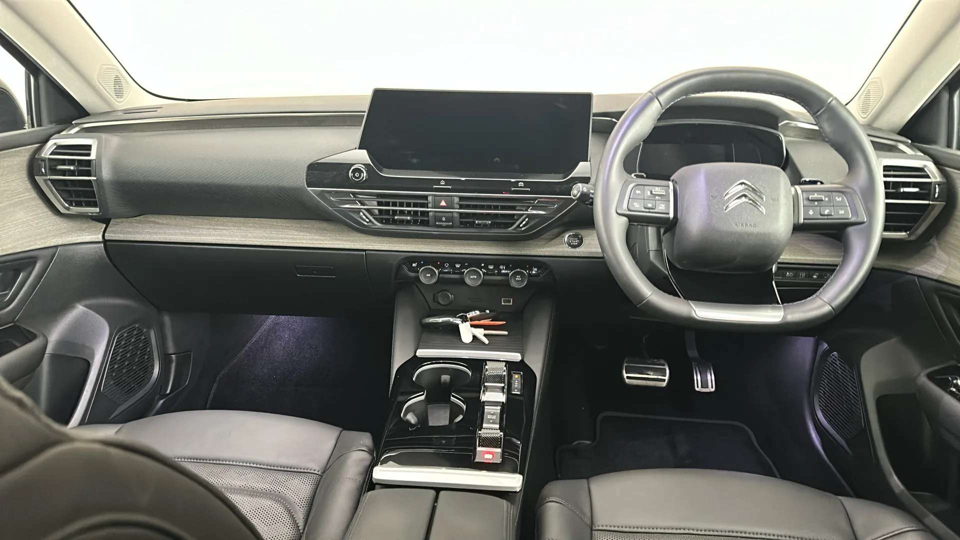 2025 CITROEN C5 X 2025 CITROEN C5 X