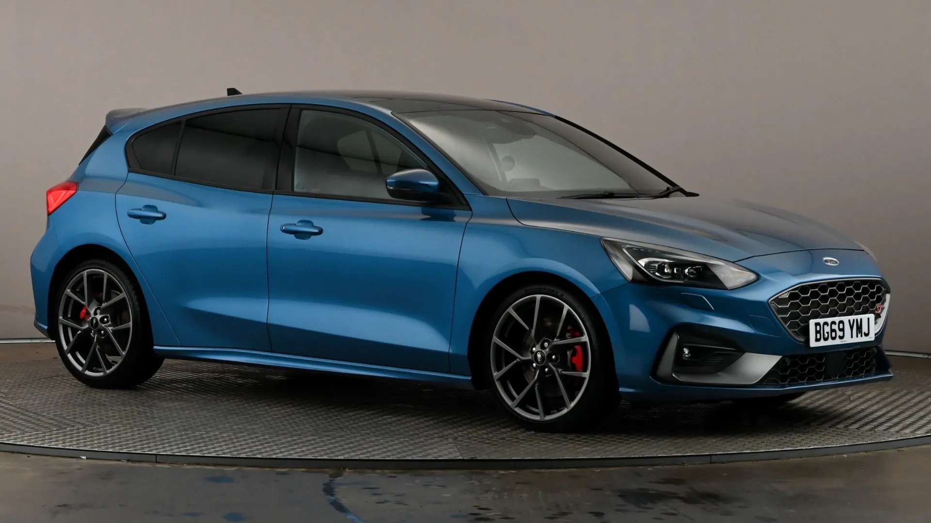 A 2019 FORD FOCUS 2.3 EcoBoost ST A 2019 FORD FOCUS 2.3 EcoBoost ST