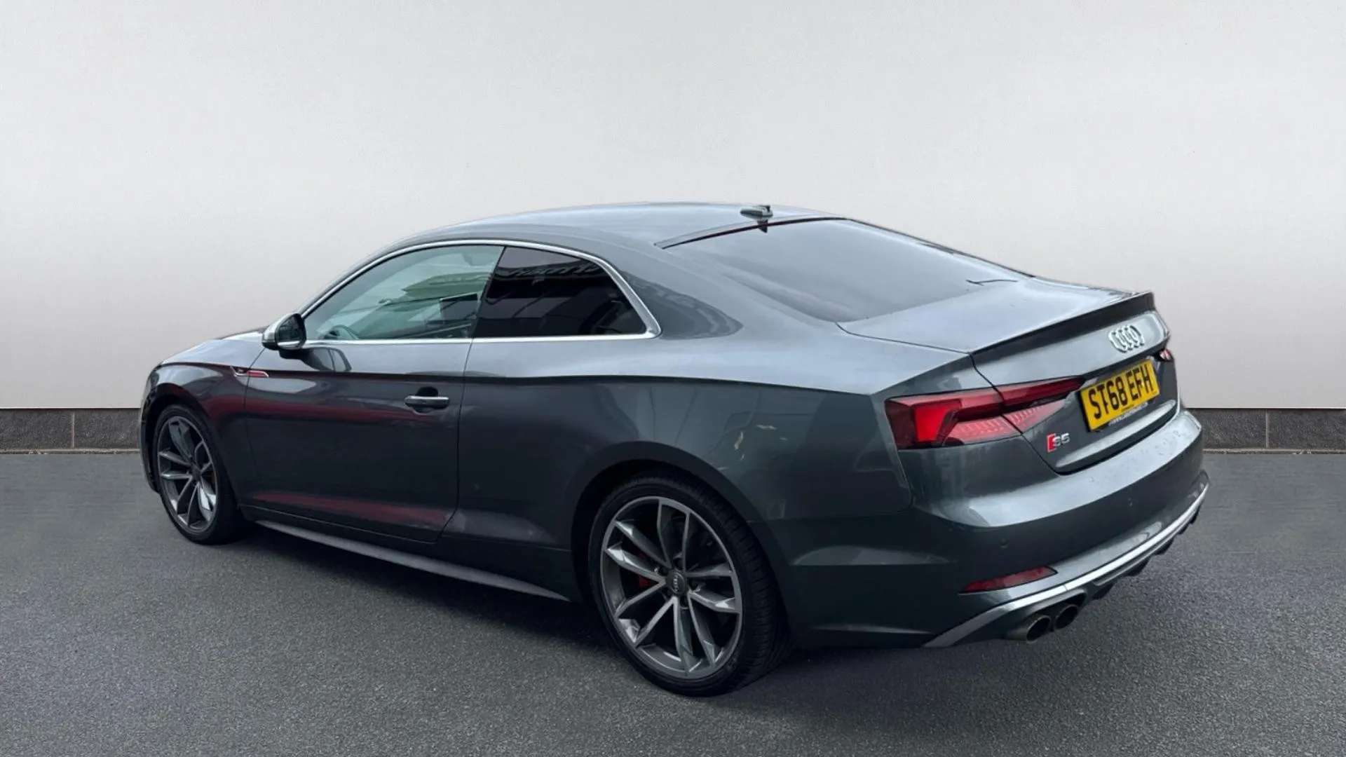 A 2018 AUDI A5 S5 Quattro Tiptronic A 2018 AUDI A5 S5 Quattro Tiptronic