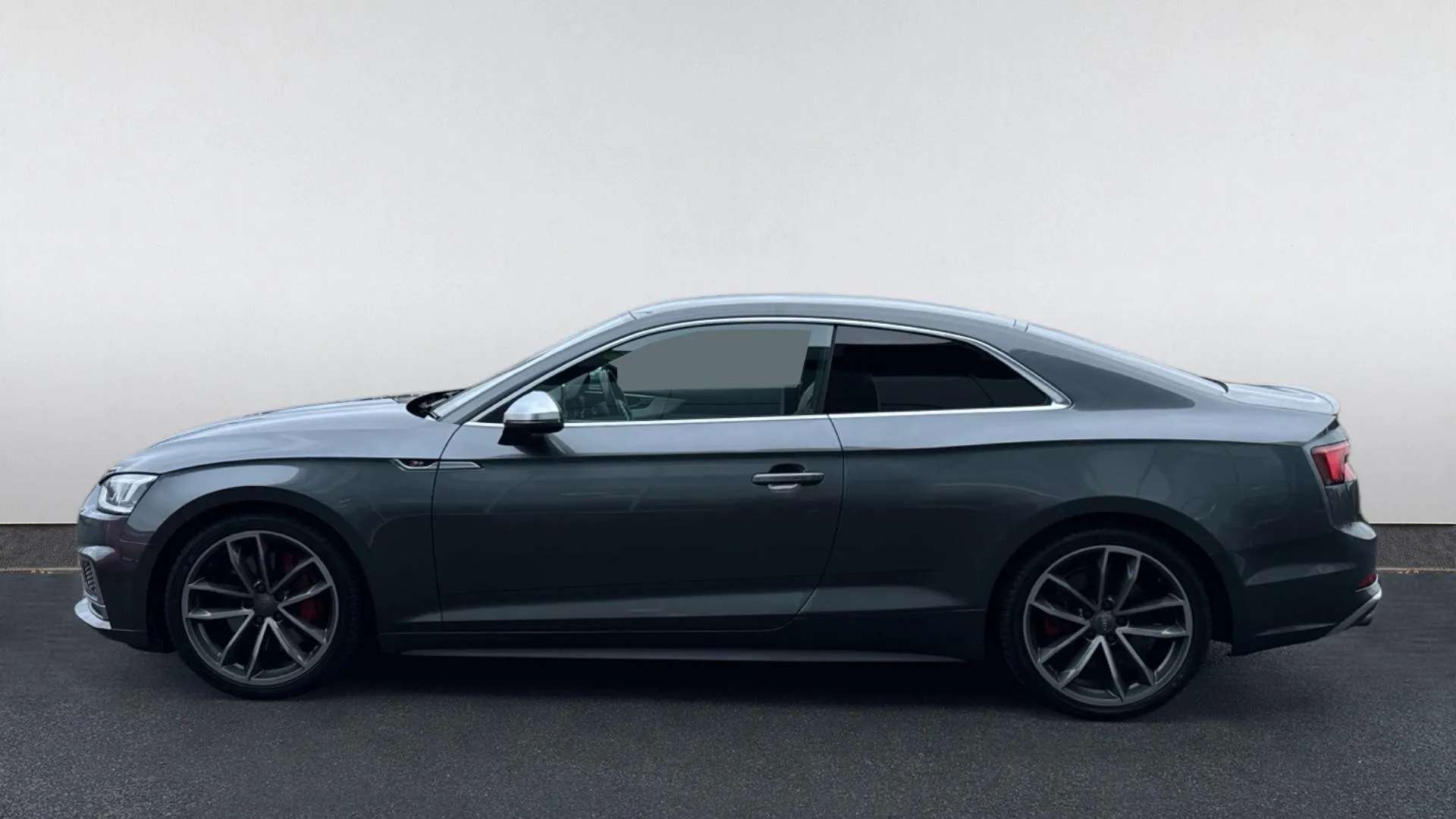 A 2018 AUDI A5 S5 Quattro Tiptronic A 2018 AUDI A5 S5 Quattro Tiptronic