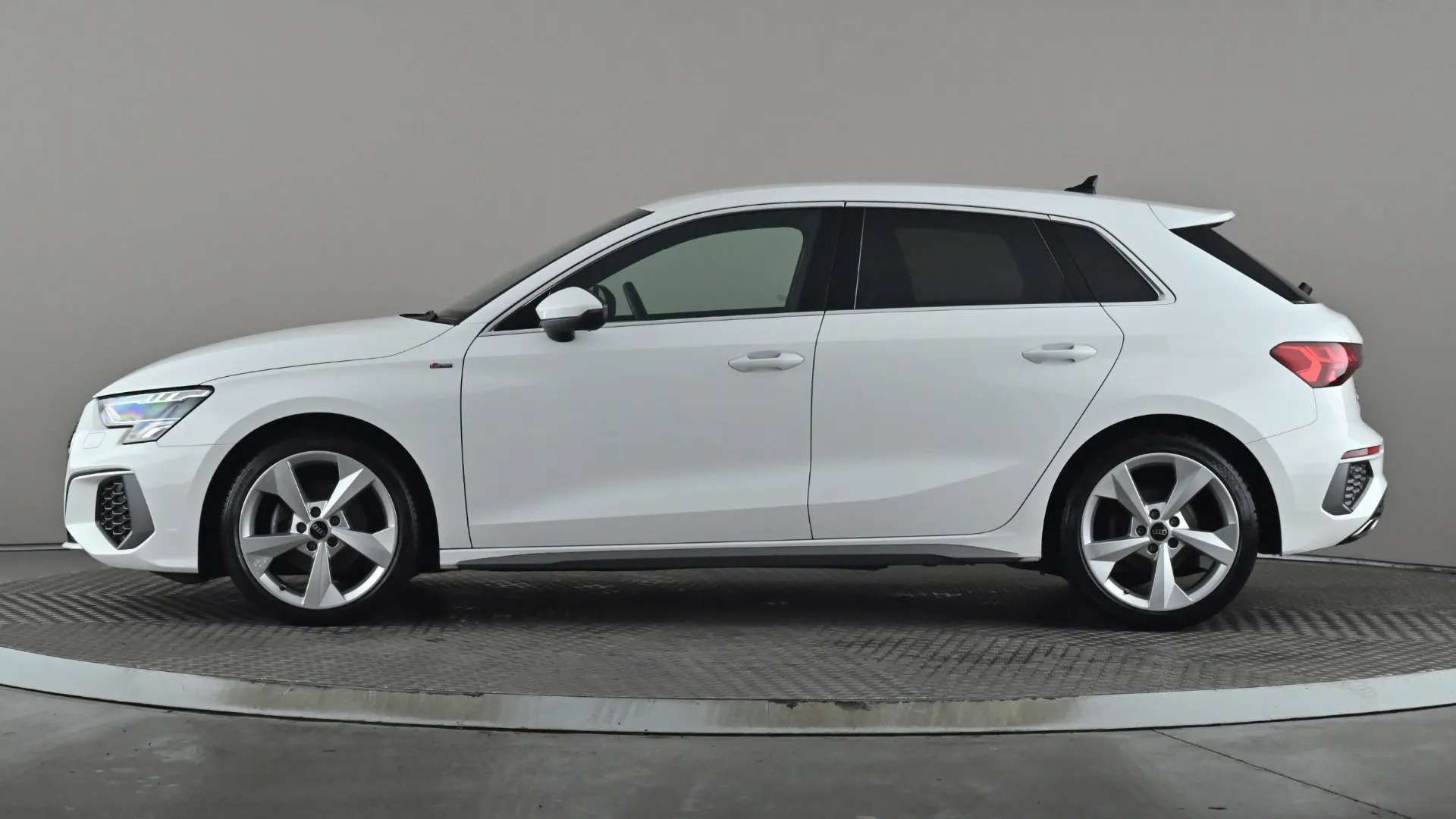 A 2023 AUDI A3 35 TFSI S Line A 2023 AUDI A3 35 TFSI S Line