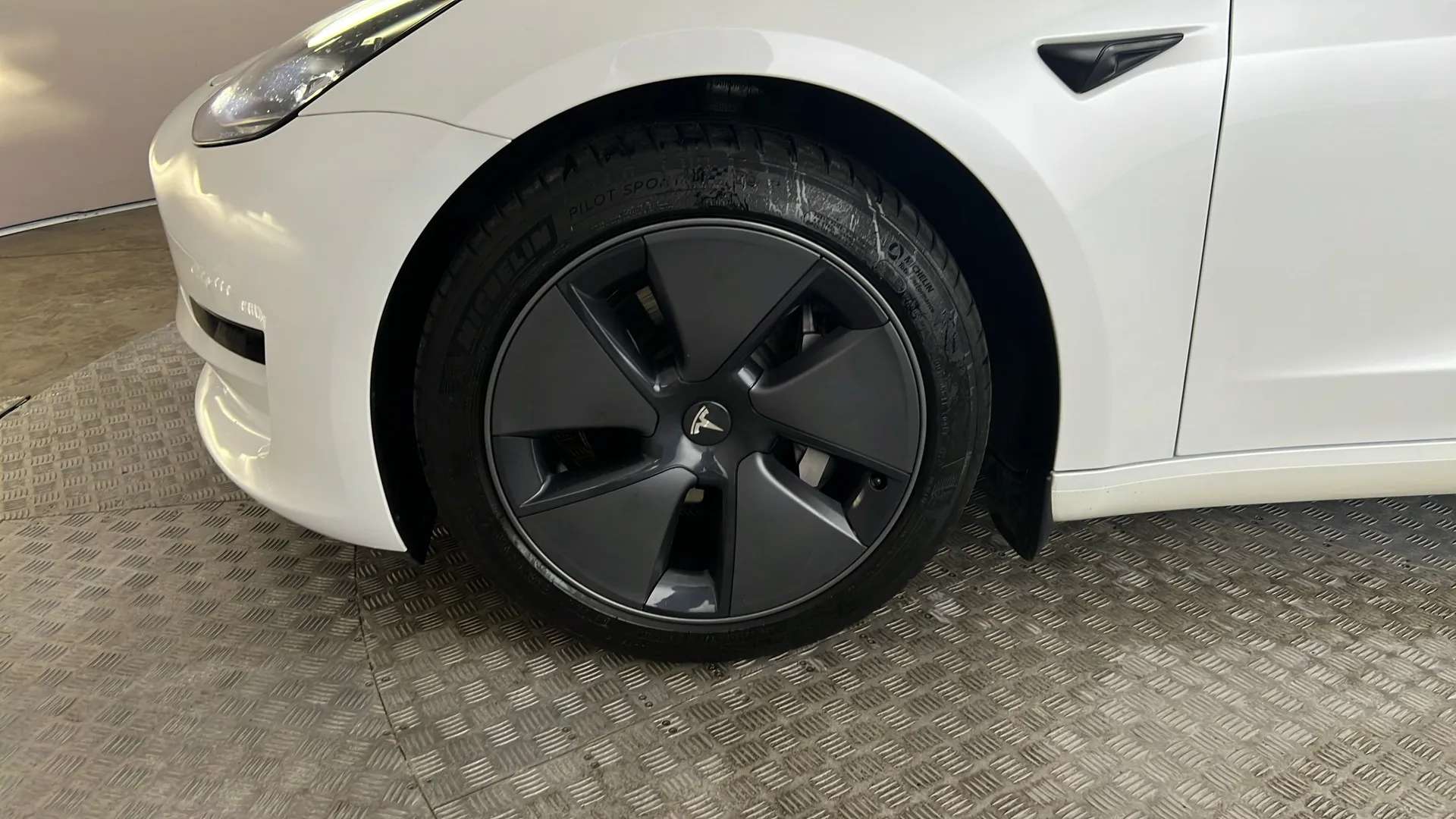 2023 TESLA MODEL 3 2023 TESLA MODEL 3