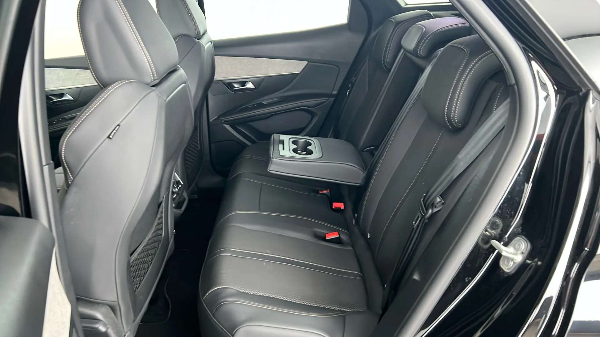 2024 PEUGEOT 3008 2024 PEUGEOT 3008