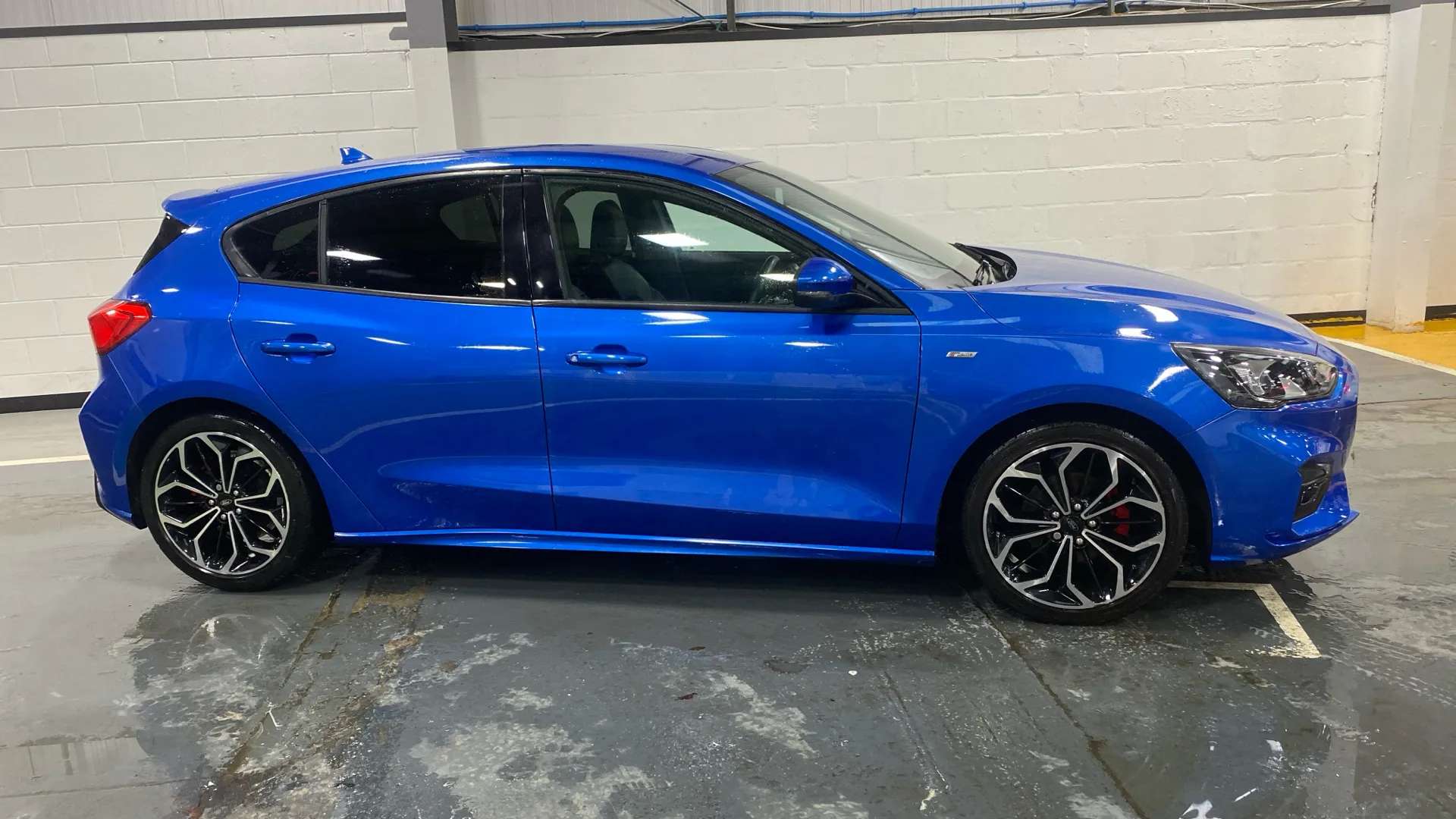 A 2020 FORD FOCUS 1.0 EcoBoost 125 ST-Line X A 2020 FORD FOCUS 1.0 EcoBoost 125 ST-Line X