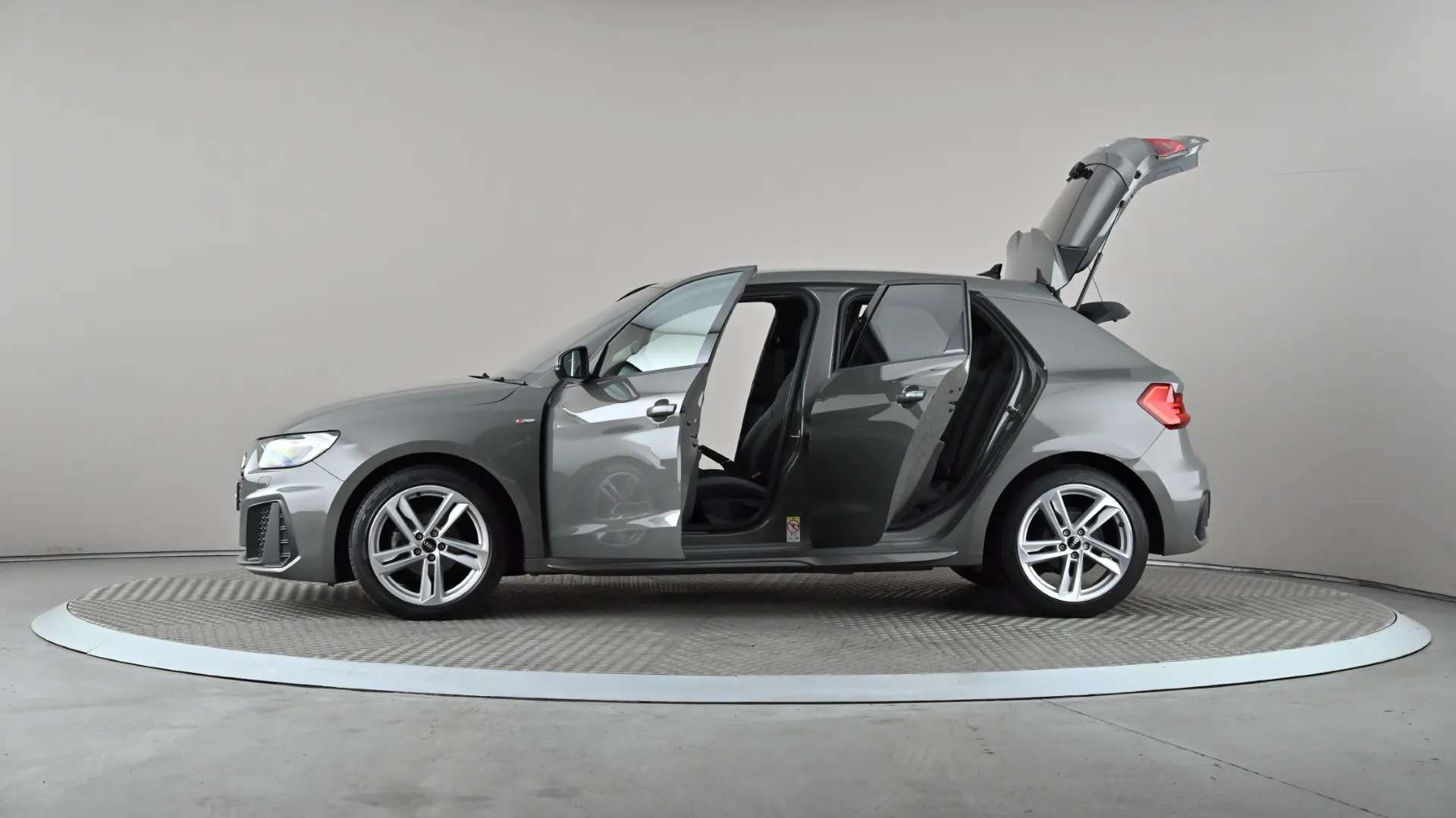 2022 AUDI A1 2022 AUDI A1