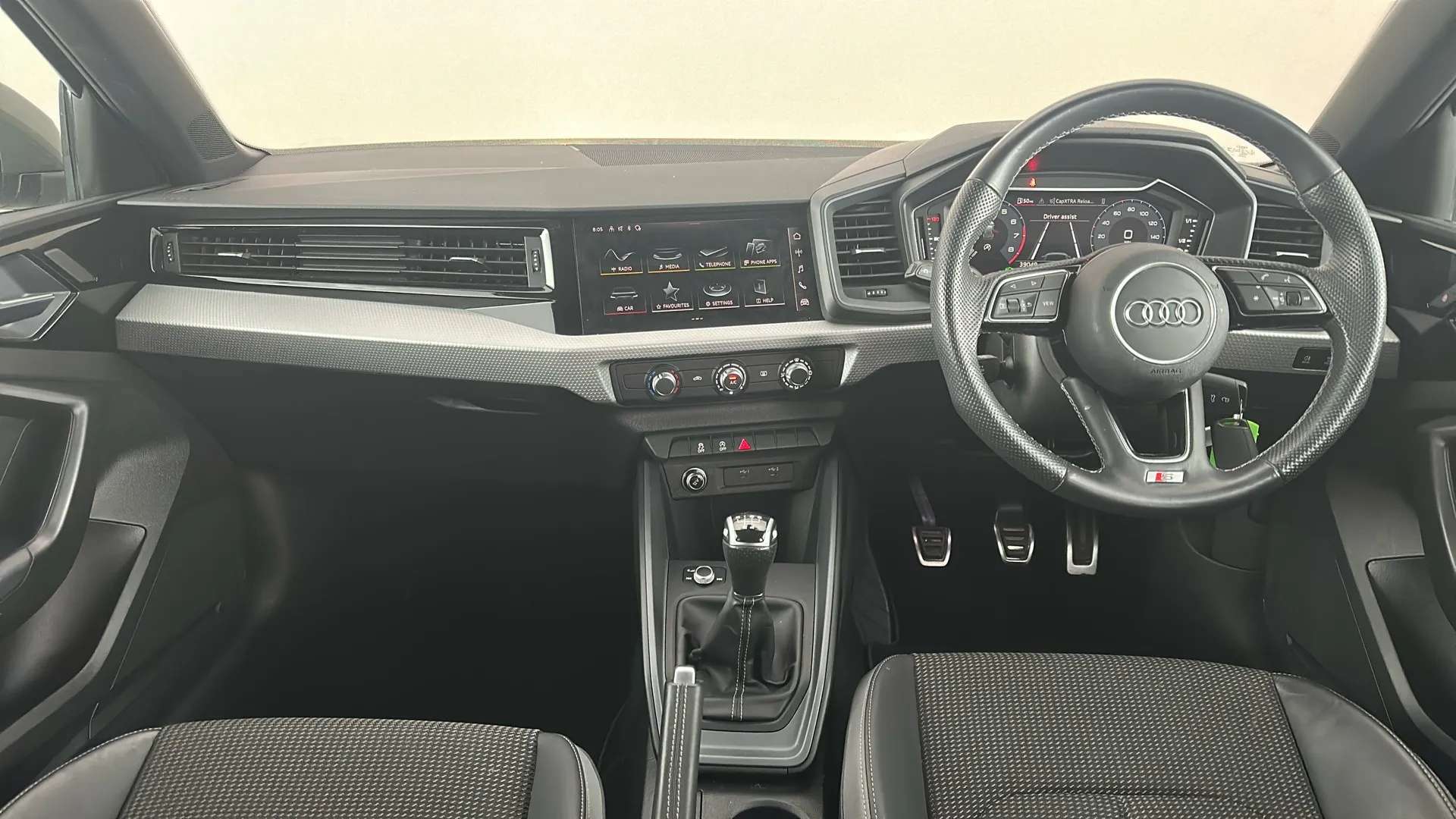 2022 AUDI A1 2022 AUDI A1