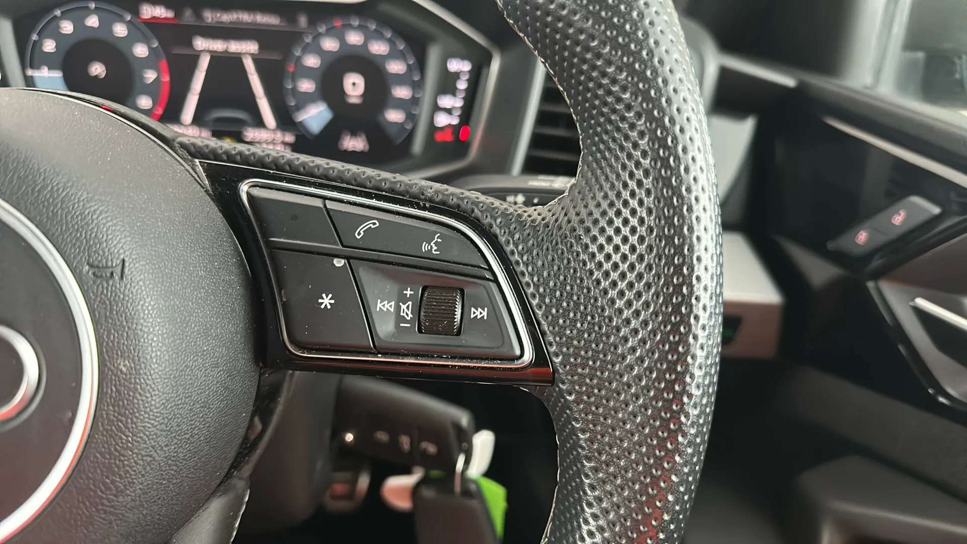 2022 AUDI A1 2022 AUDI A1