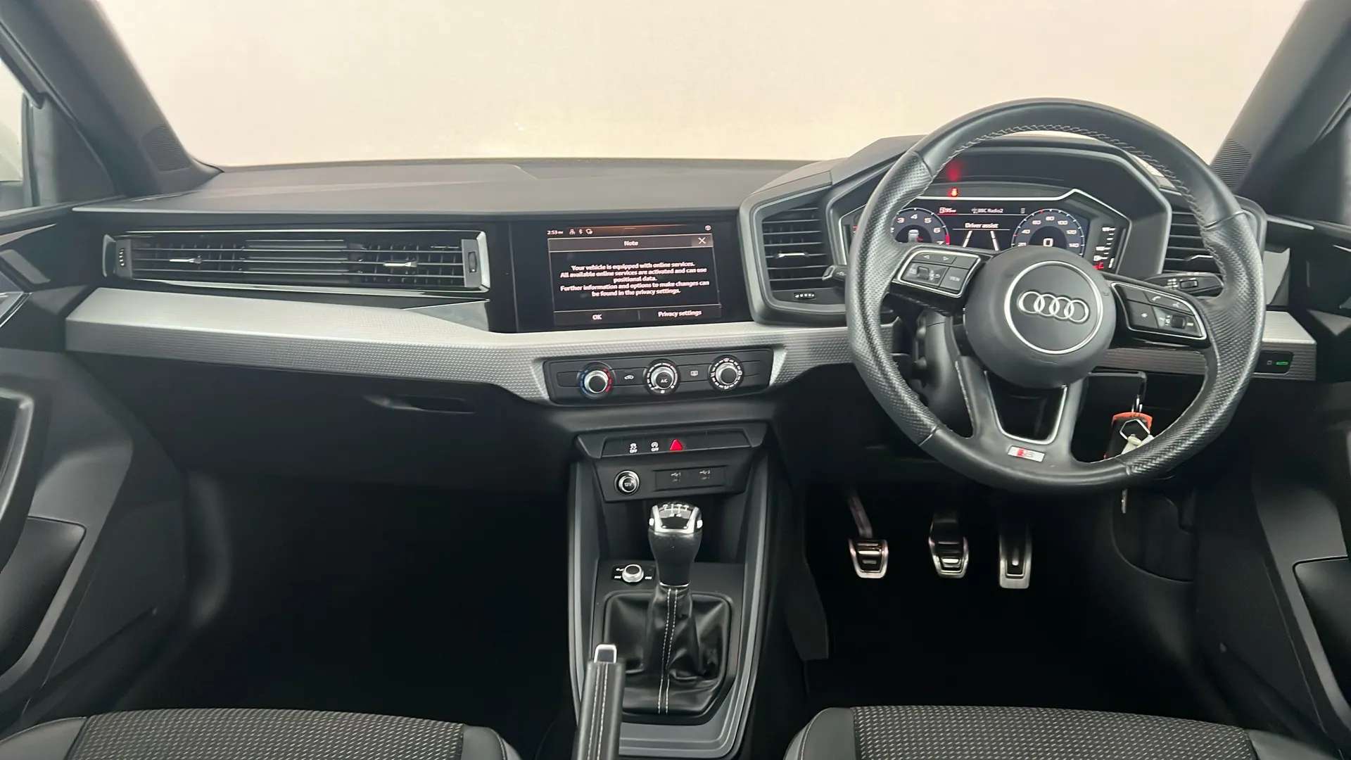 2022 AUDI A1 2022 AUDI A1