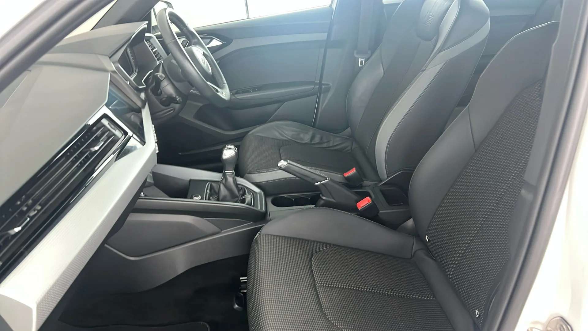 2022 AUDI A1 2022 AUDI A1