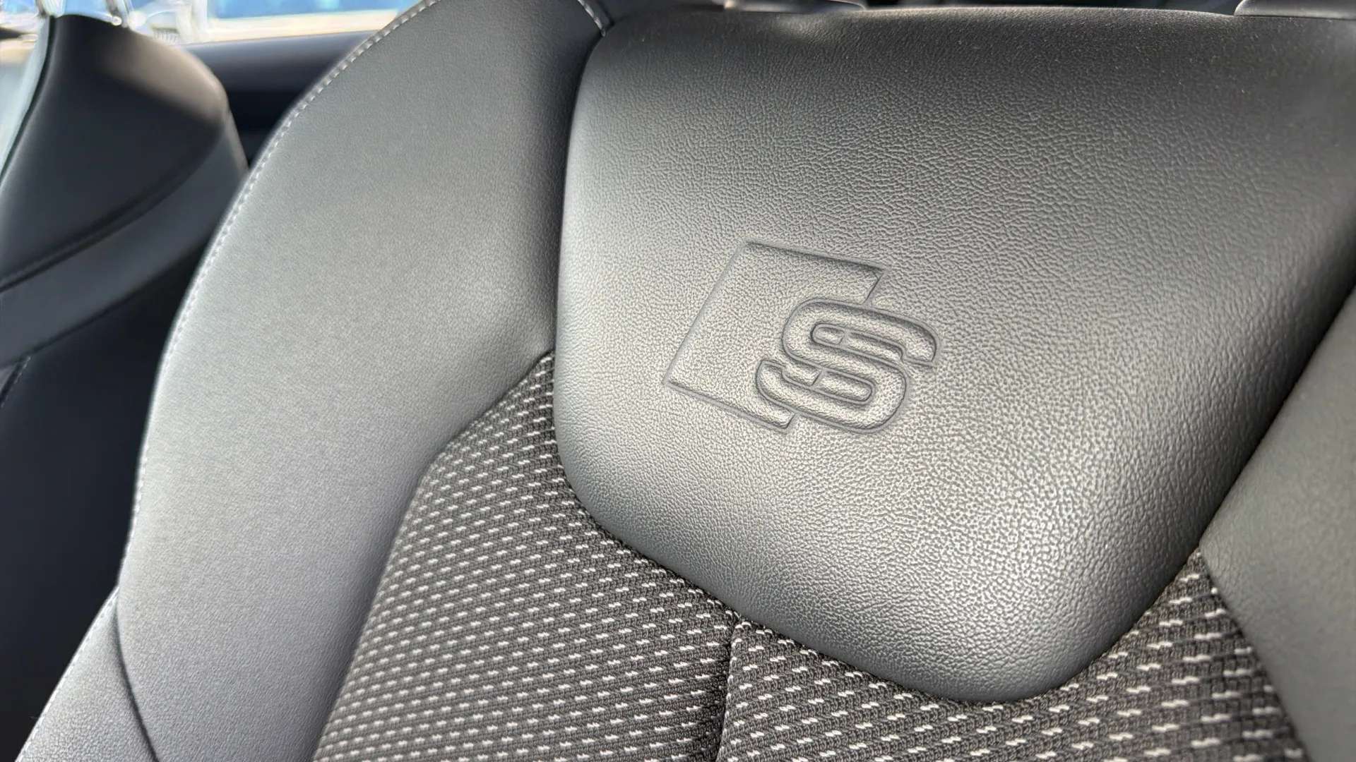 2020 AUDI A1 2020 AUDI A1