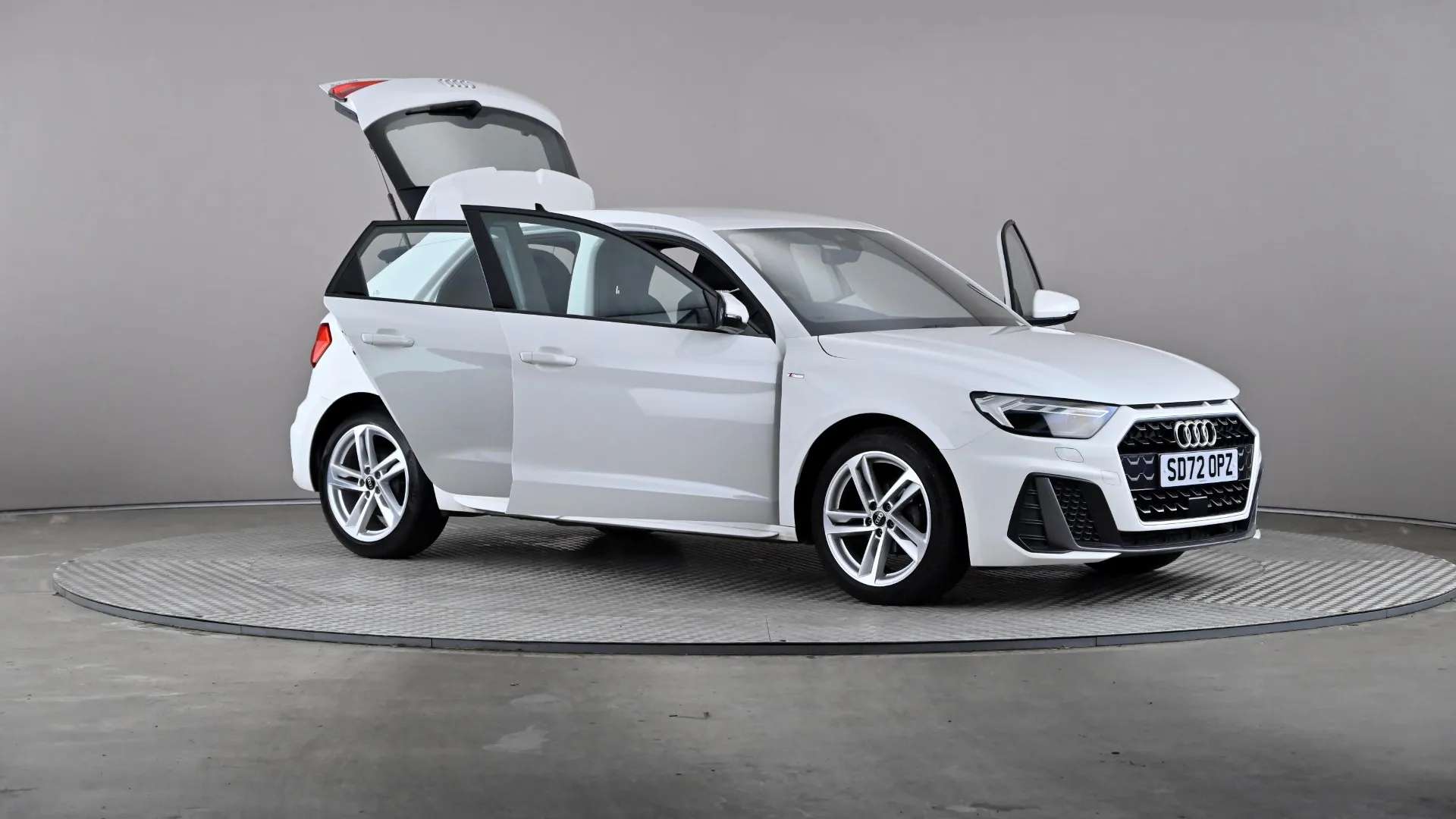 2022 AUDI A1 2022 AUDI A1