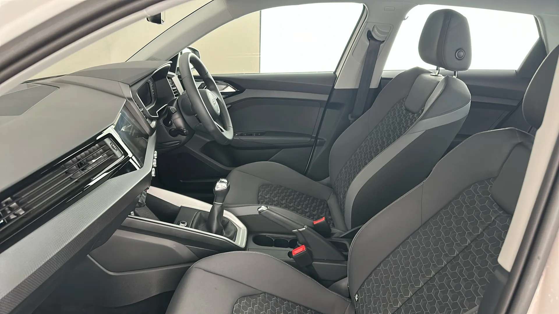 2025 AUDI A1 2025 AUDI A1