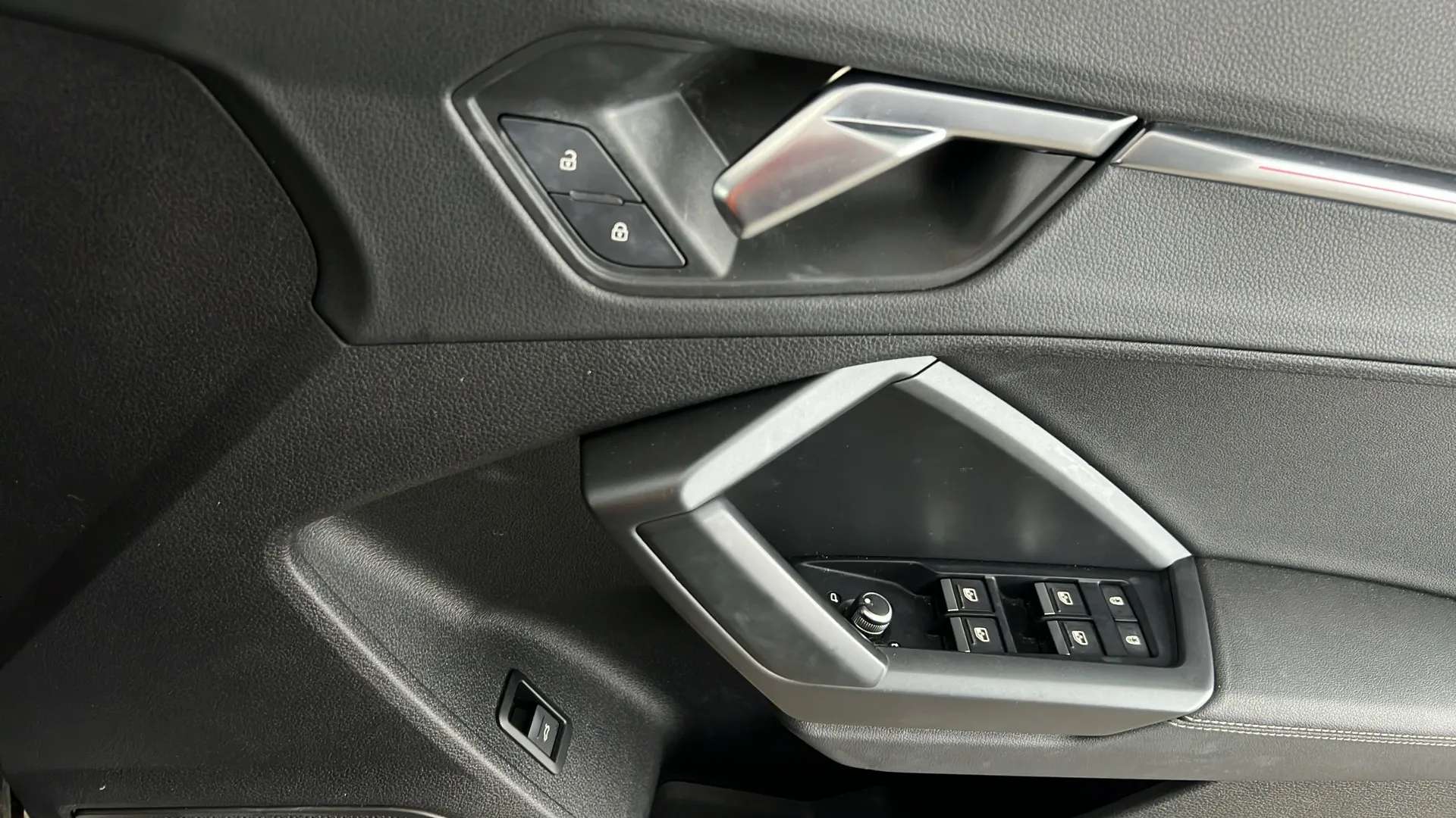 2020 AUDI Q3 2020 AUDI Q3