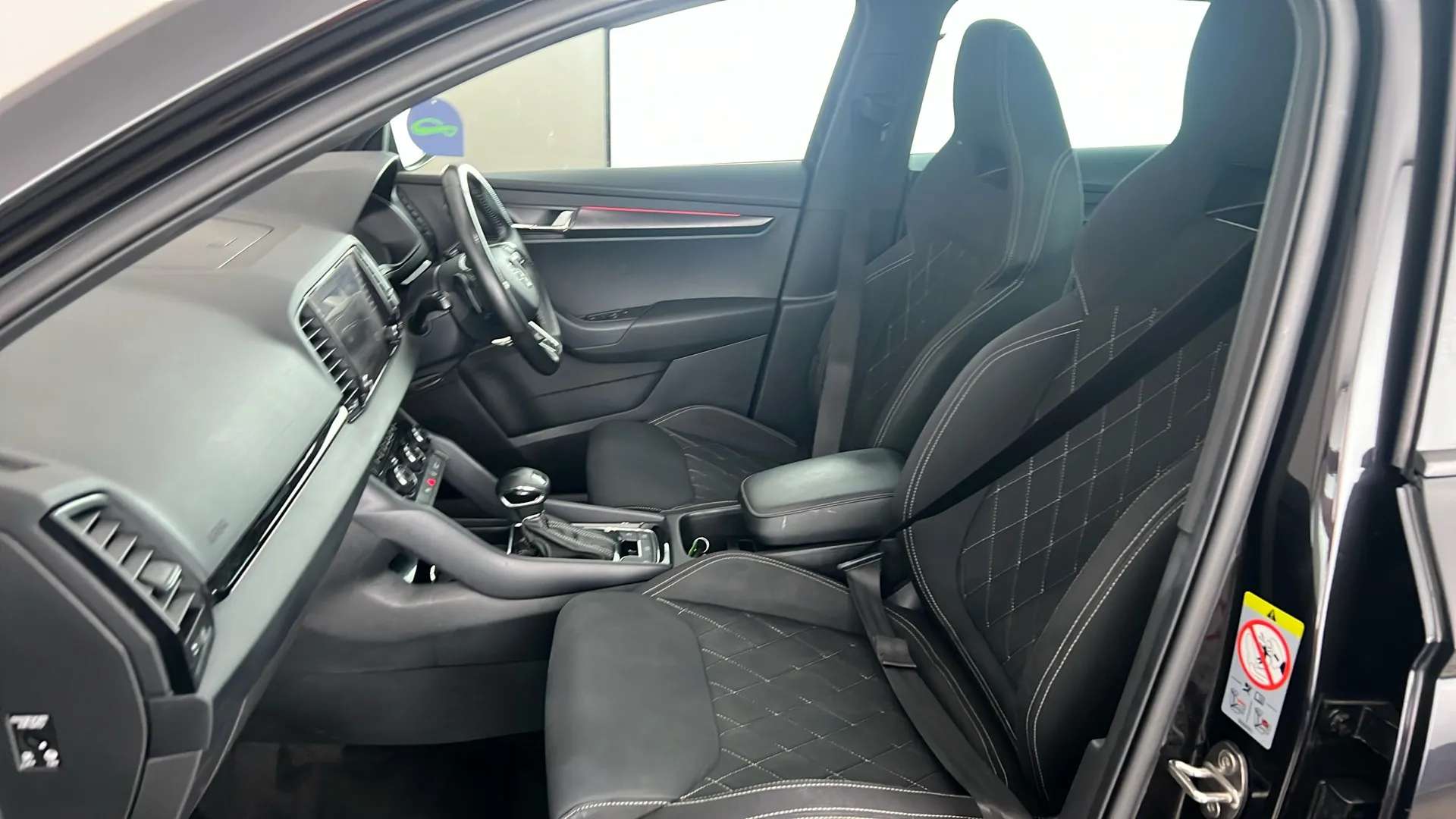 2020 SKODA KAROQ 2020 SKODA KAROQ