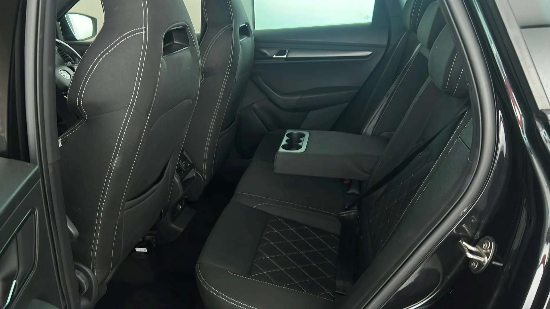 2020 SKODA KAROQ 2020 SKODA KAROQ