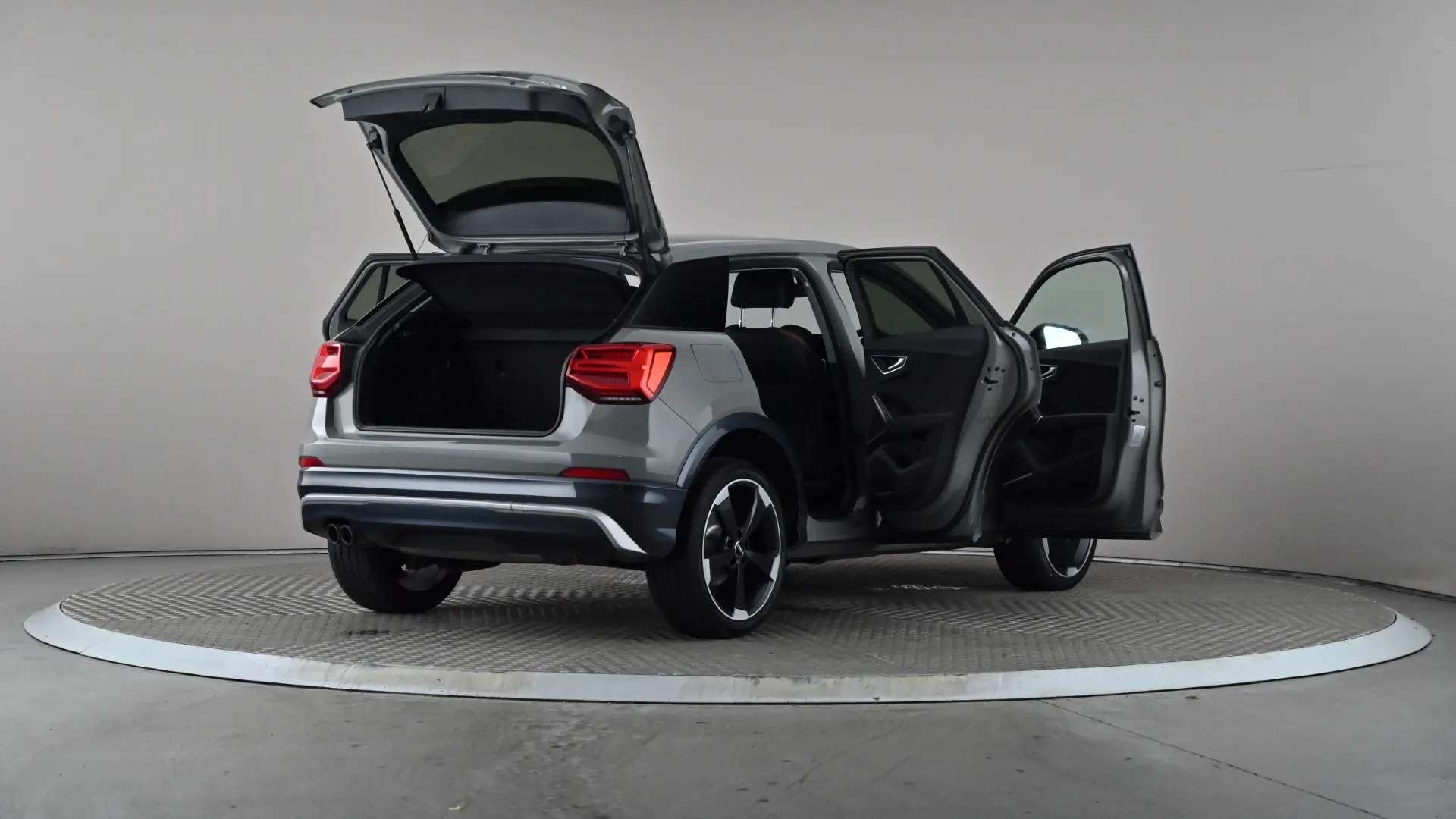 2017 AUDI Q2 2017 AUDI Q2