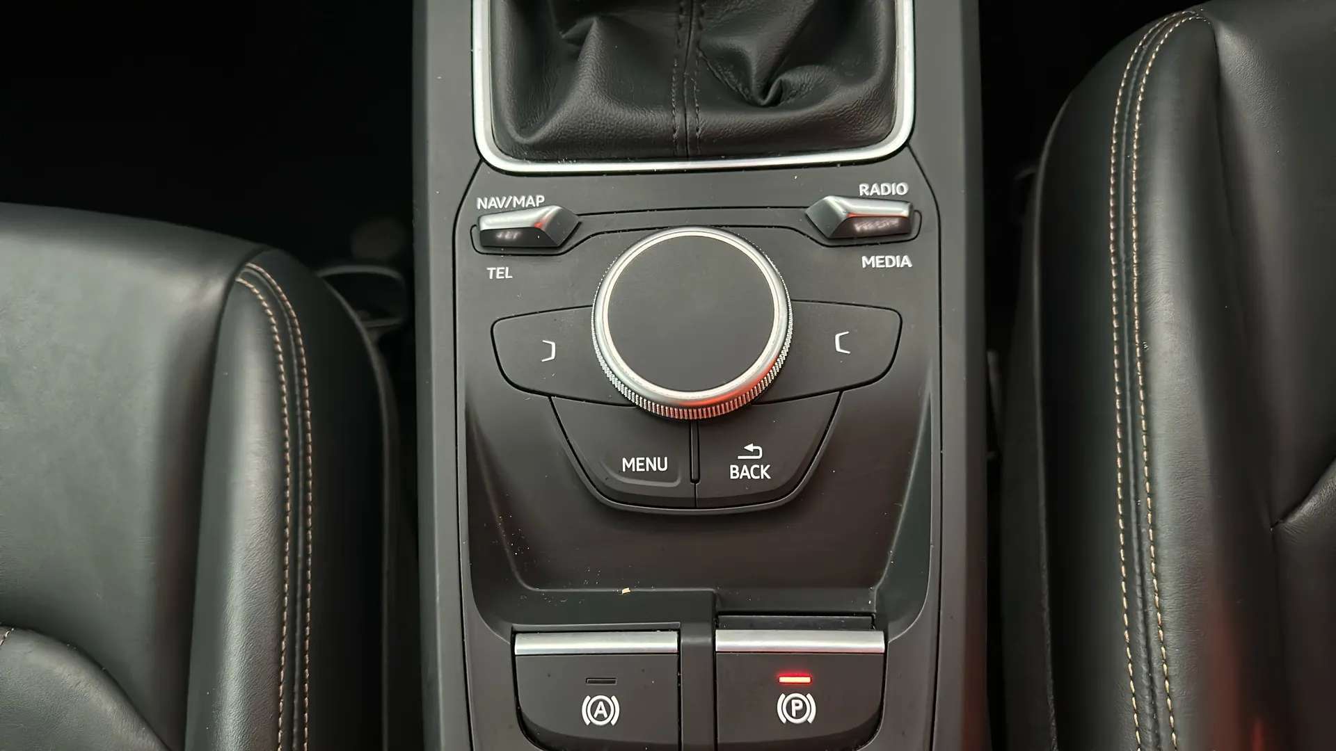 2017 AUDI Q2 2017 AUDI Q2