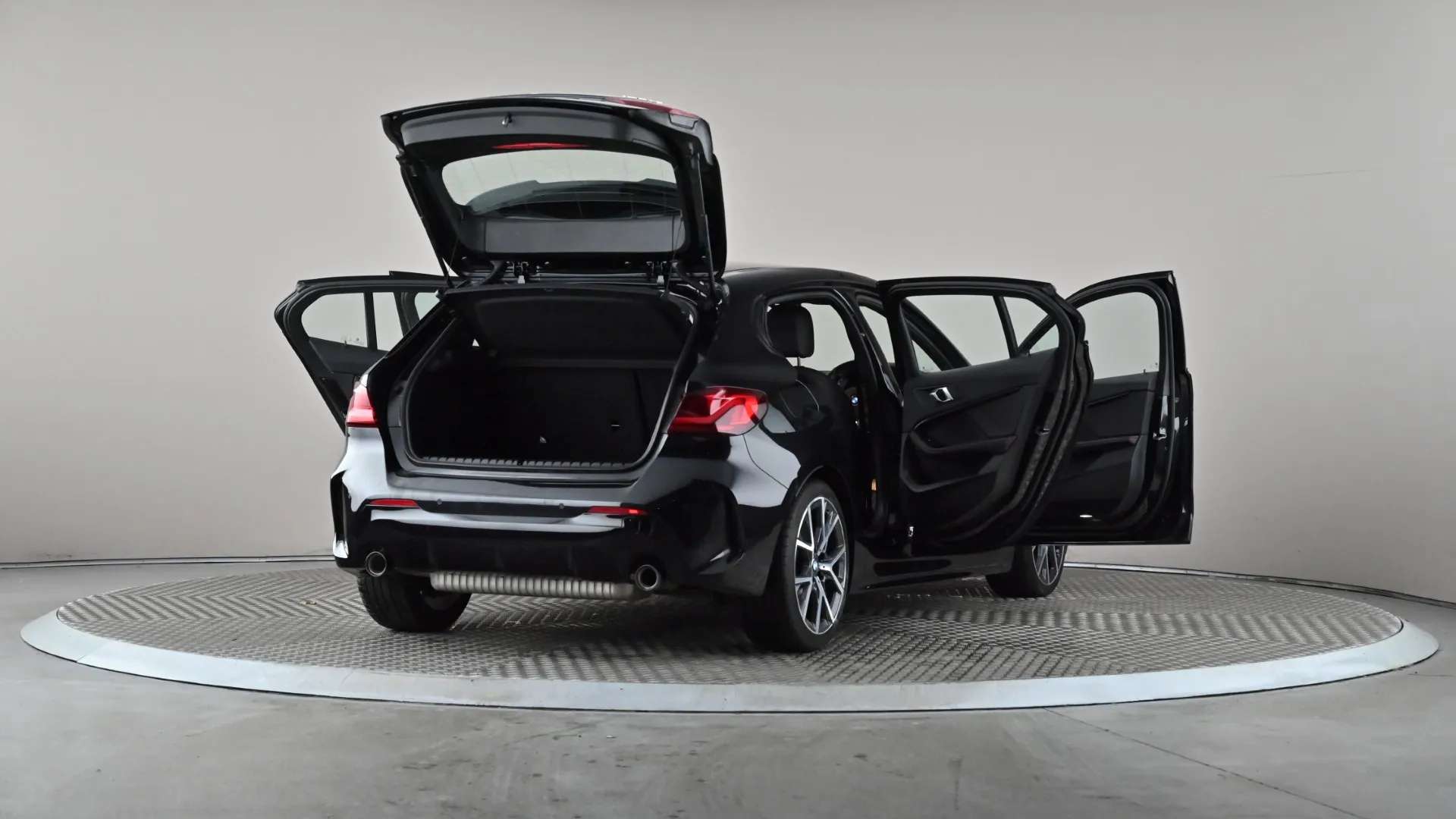2022 BMW 1 SERIES 2022 BMW 1 SERIES