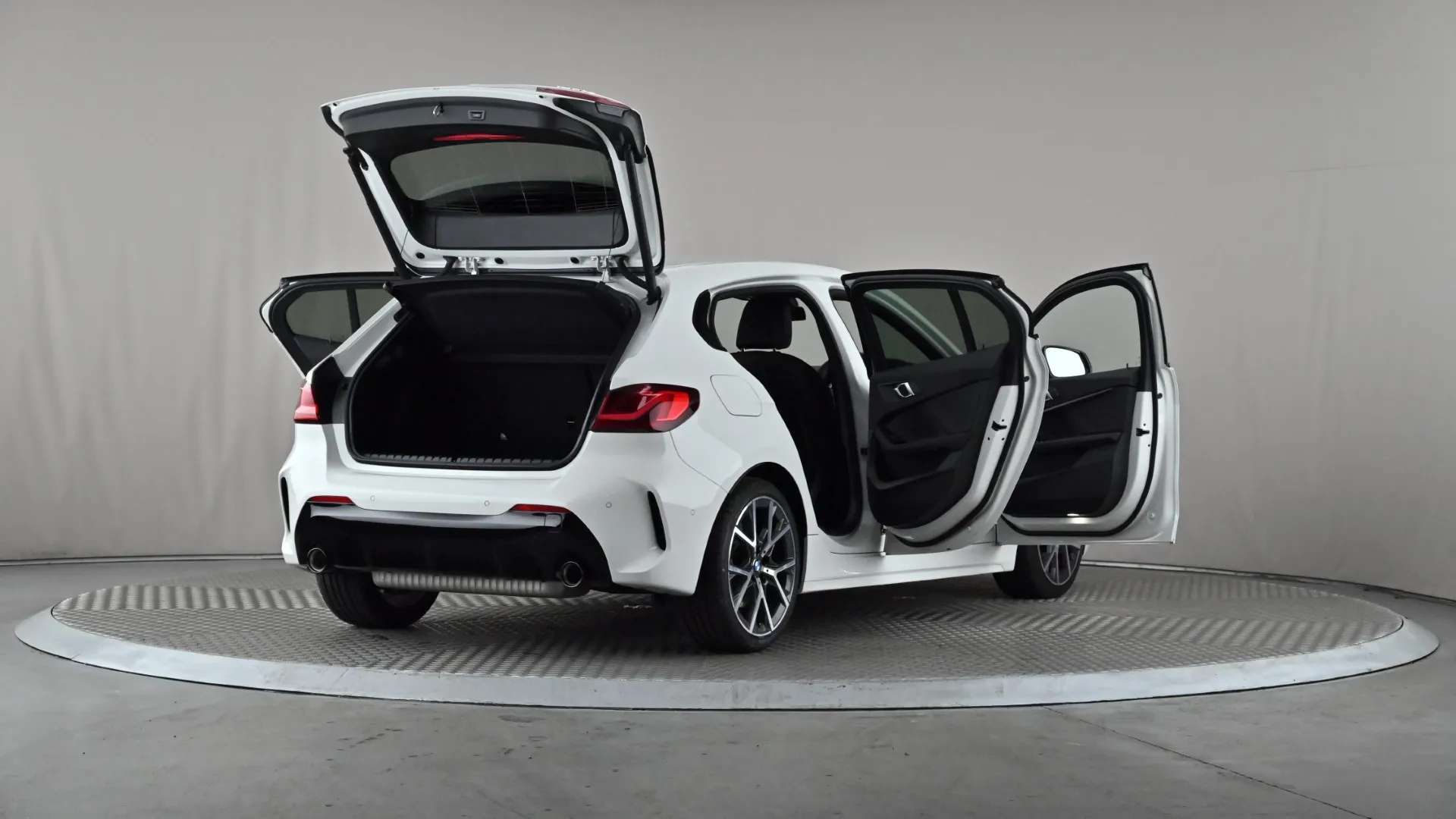 2023 BMW 1 SERIES 2023 BMW 1 SERIES