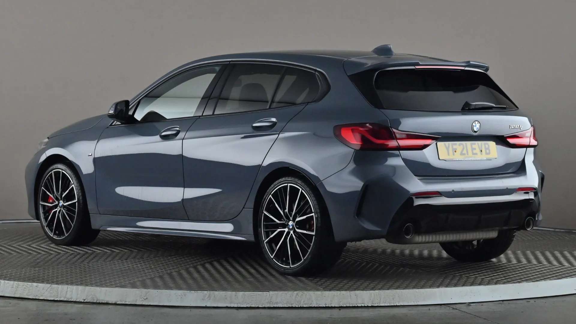 2021 BMW 1 SERIES 2021 BMW 1 SERIES