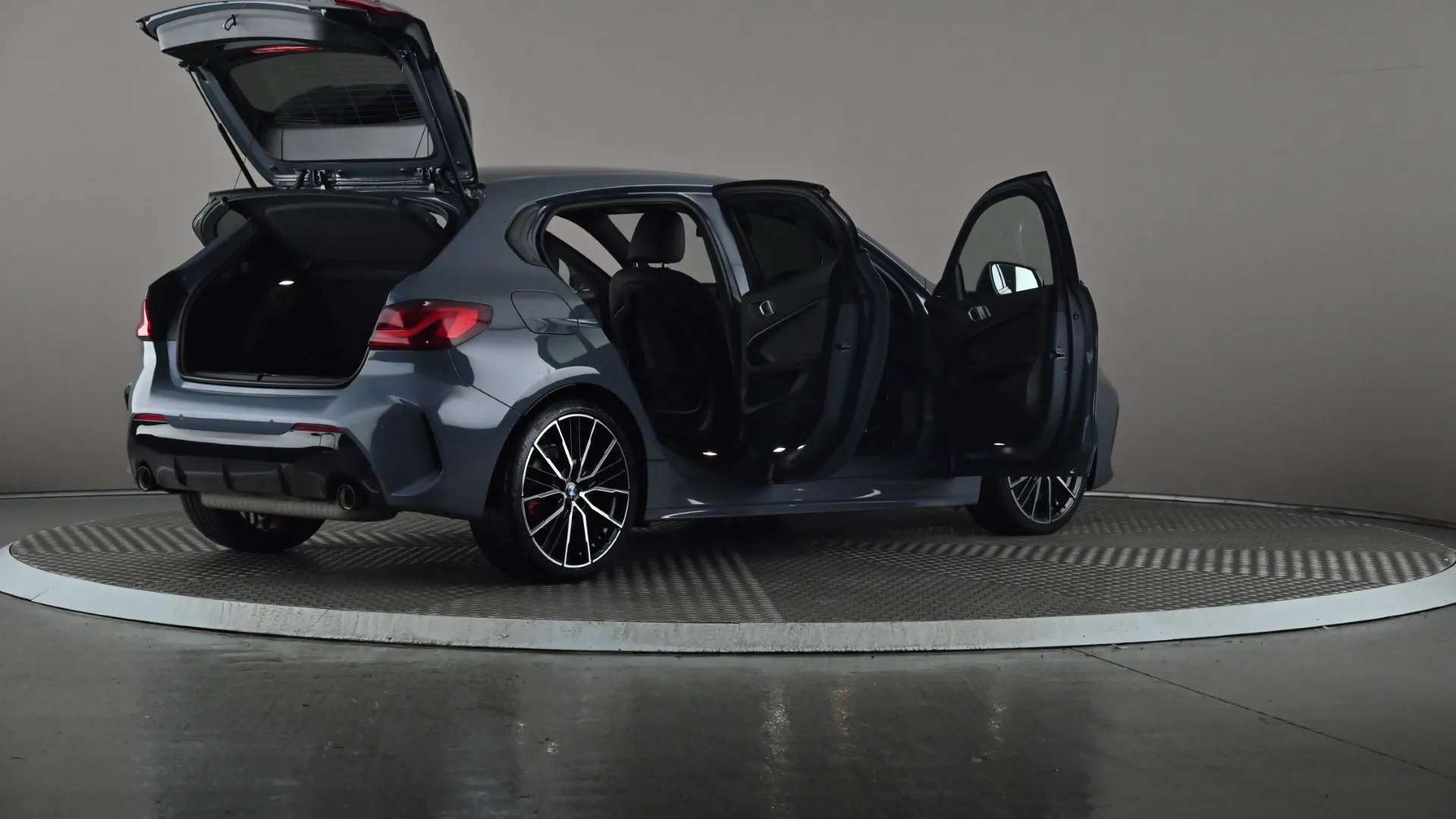 2021 BMW 1 SERIES 2021 BMW 1 SERIES