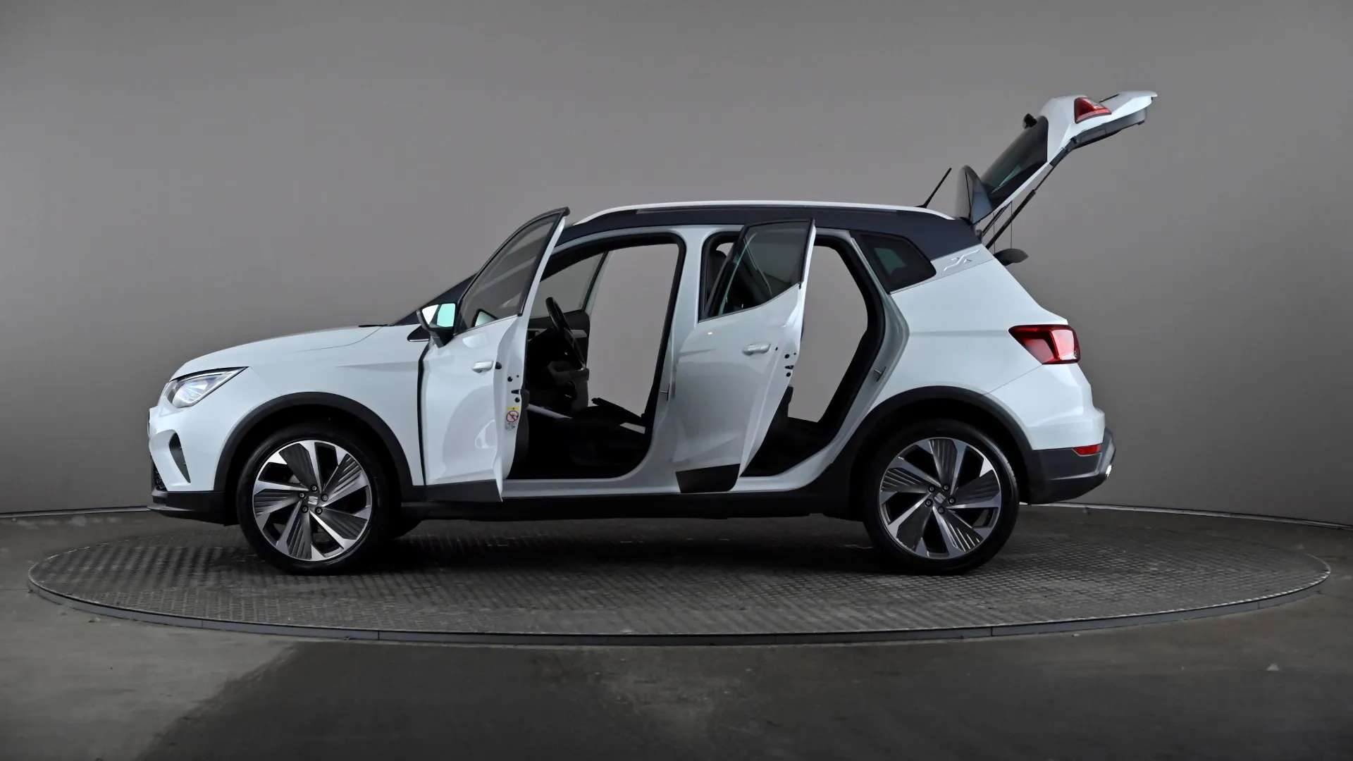 2023 SEAT ARONA 2023 SEAT ARONA